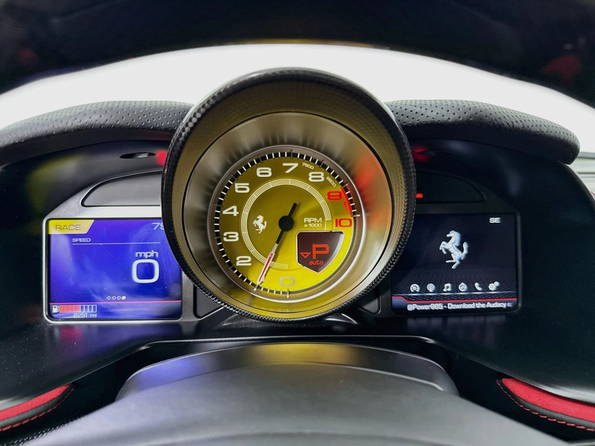 mph012_3421999010_Used_2020_Ferrari_812_Superfast_1788899399_cdf1736304