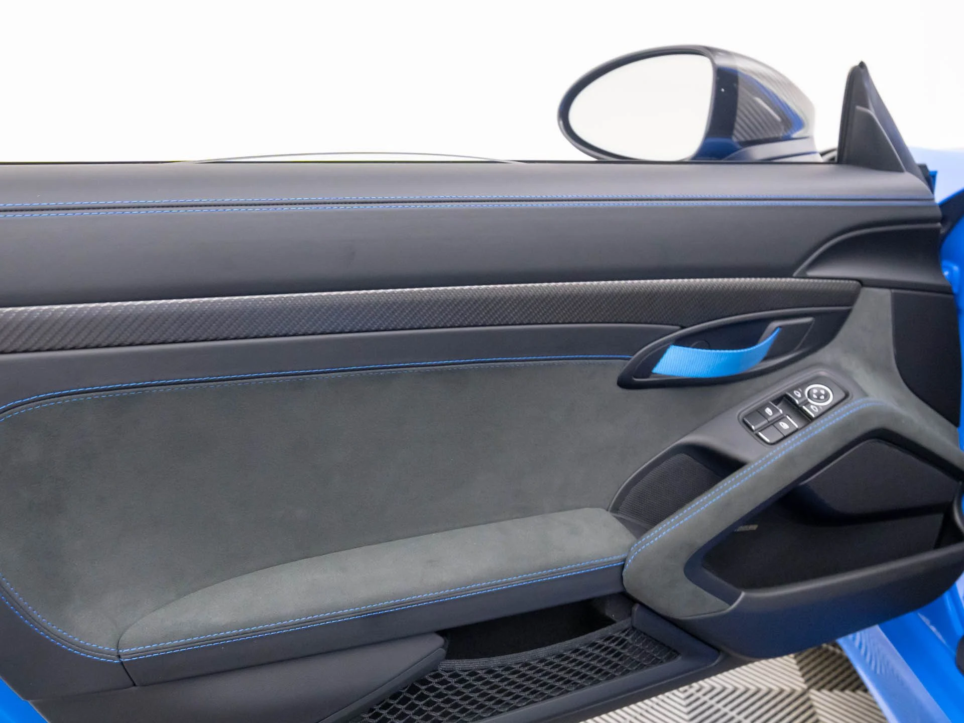 mph012_3425218060_2e130561ed2bd4df07e66ddd2ebf49f2x_16a869eed3