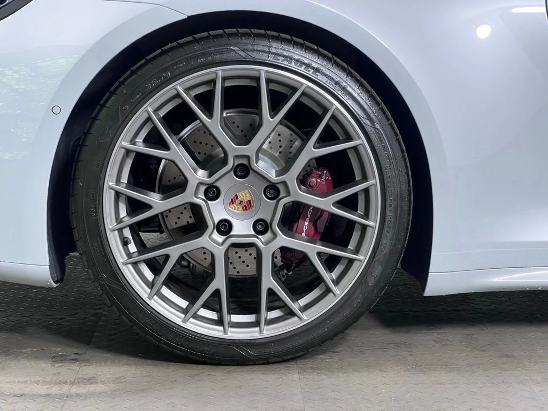 mph012_3430335545_adf23148965d8d8cc6b5e9667d648116_c833b9f5ec