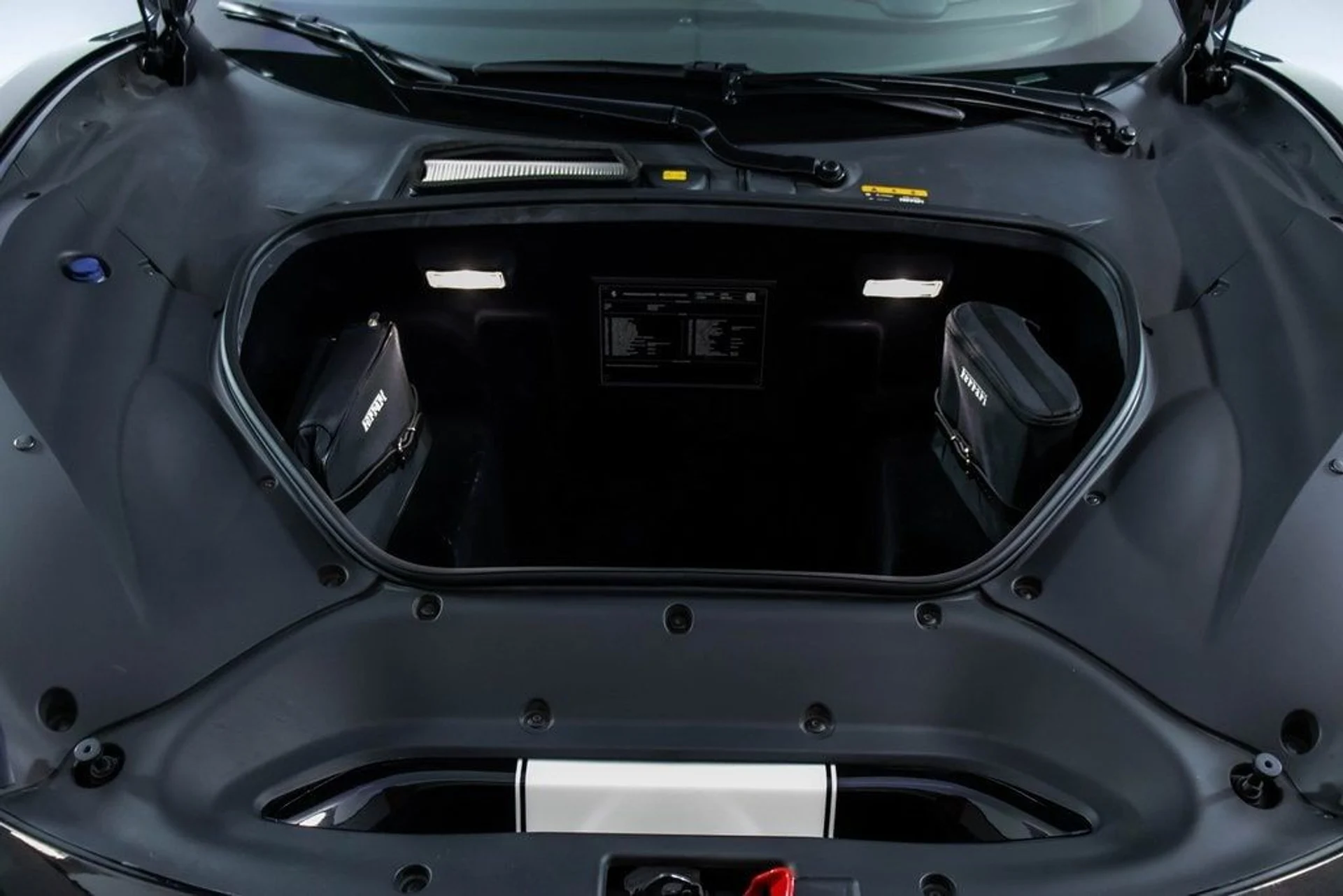 mph012_3437719227_b6d978366f44c3724ad7669f0a45ce2dx_4a9057e5ab