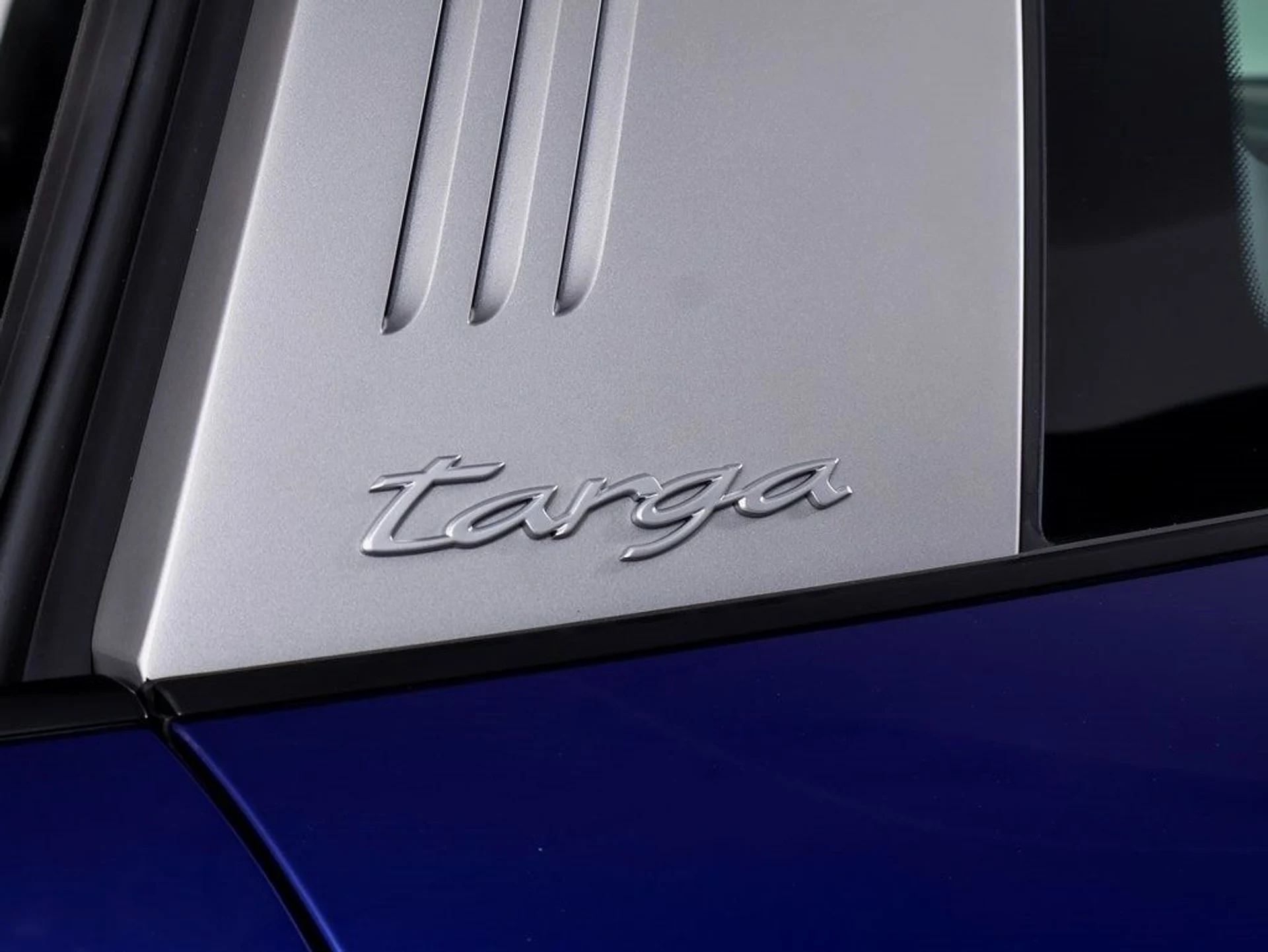 mph012_344365098_d4b2d5a6e13129650a40fc63e3ac9451x_555e474813