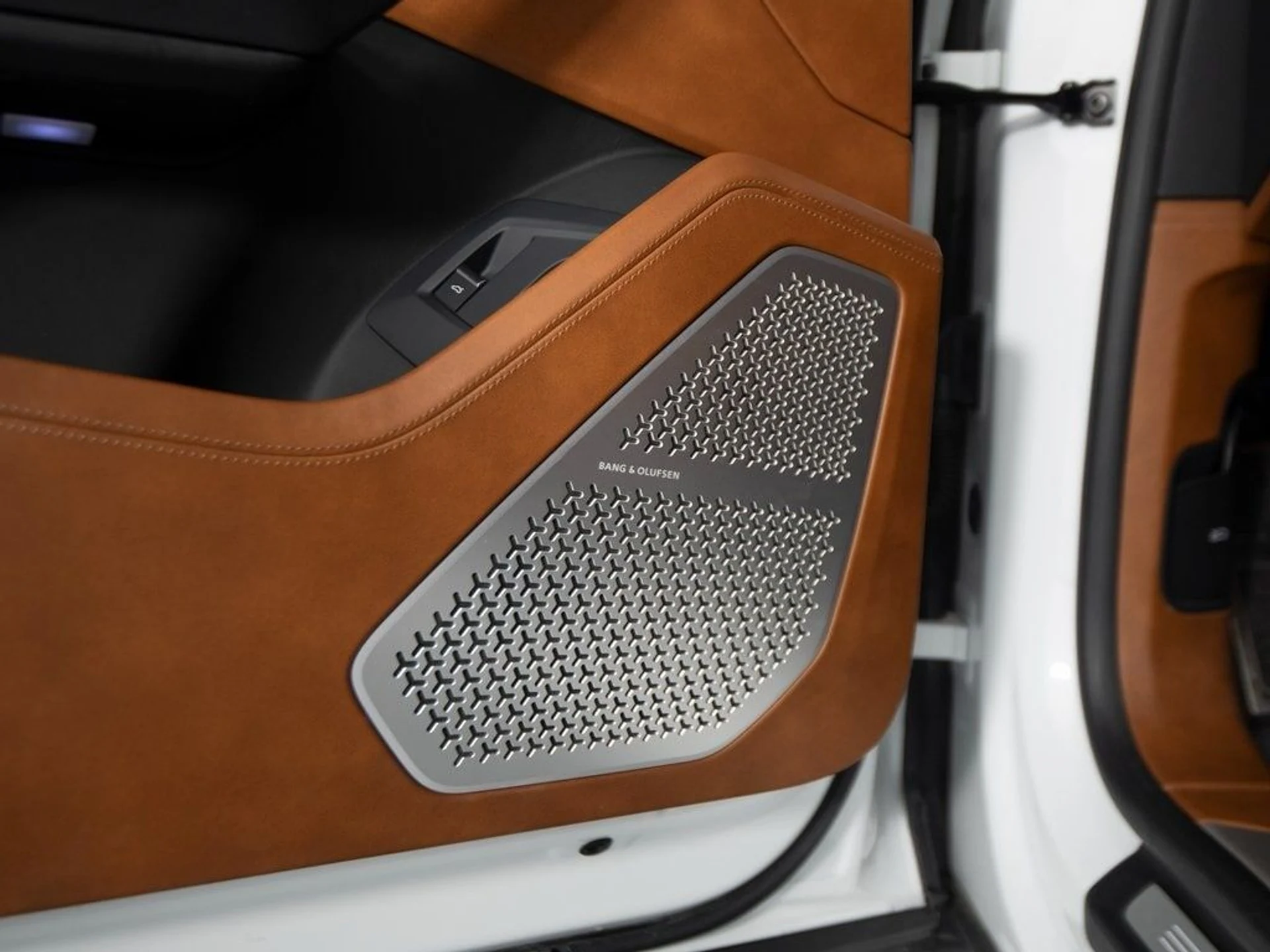 mph012_3449554756_9210814f184c9ea25f1f237eaf7ea0bdx_695278ee4d