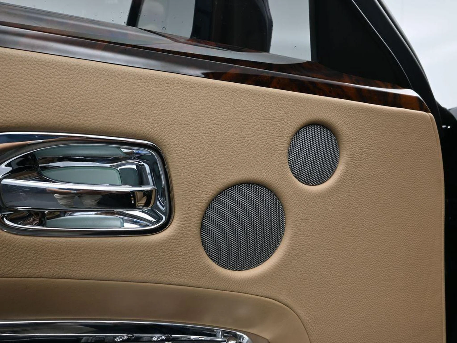 mph012_3452073520_1_N_Wkv_Pius_Lrc_Qqg_Egiw_xd8d2_P4_455dacca2d