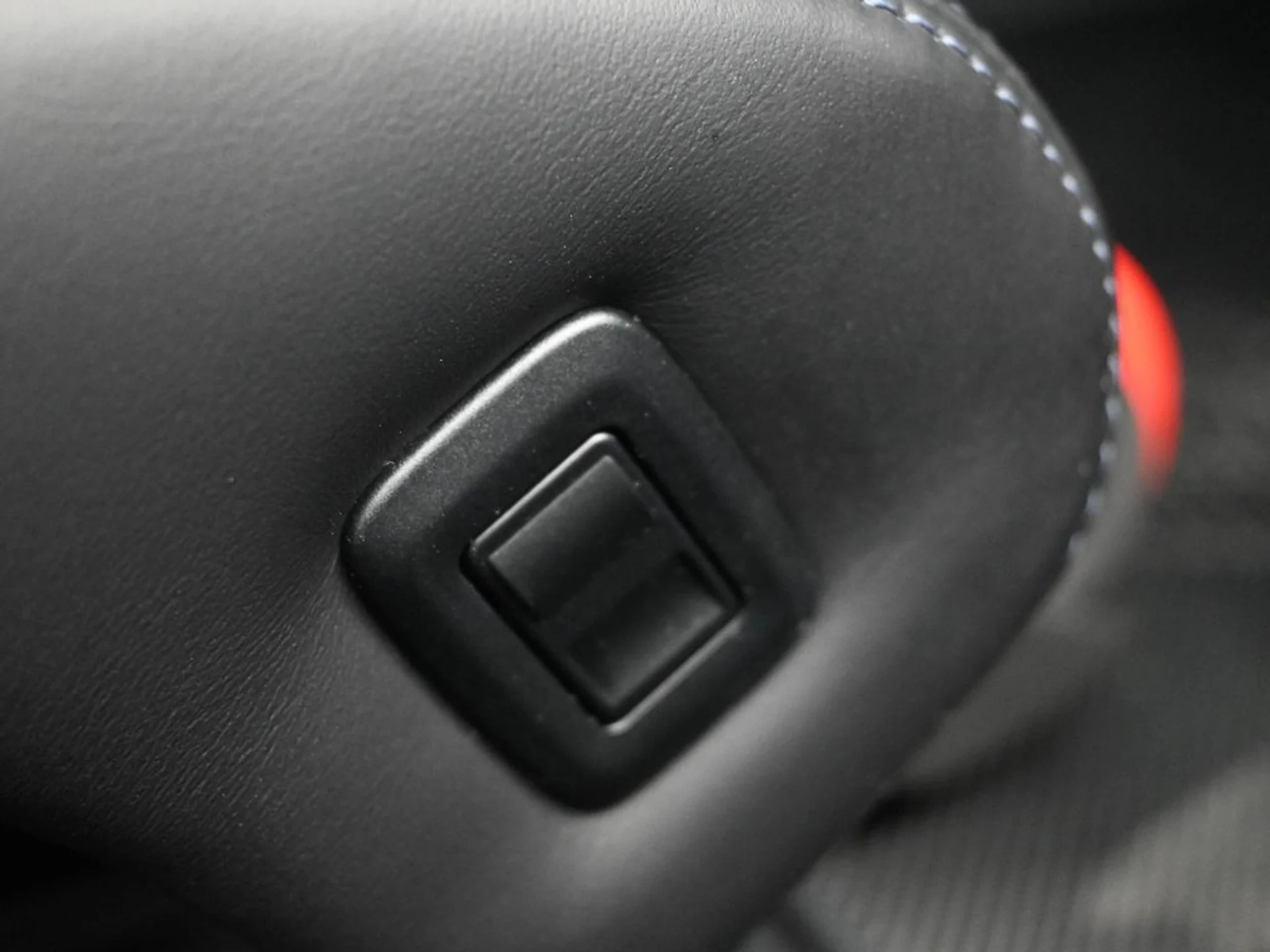 mph012_3456170299_ba6e2f4c382ad80754ae1fa0425eed29x_f59d7ad410