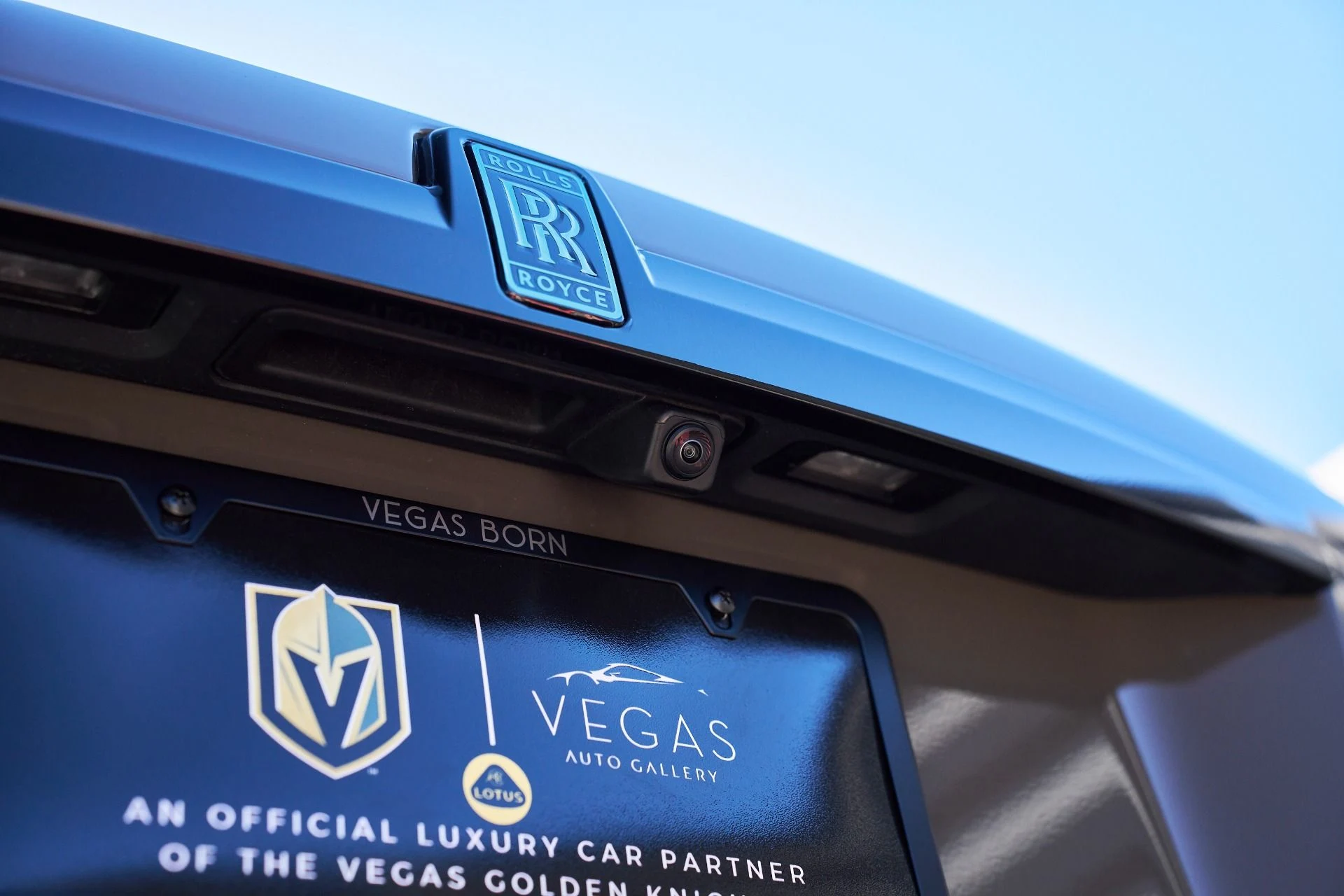 mph012_3456587579_Used_2025_Rolls_Royce_Ghost_Base_1765592154_276a5c1209