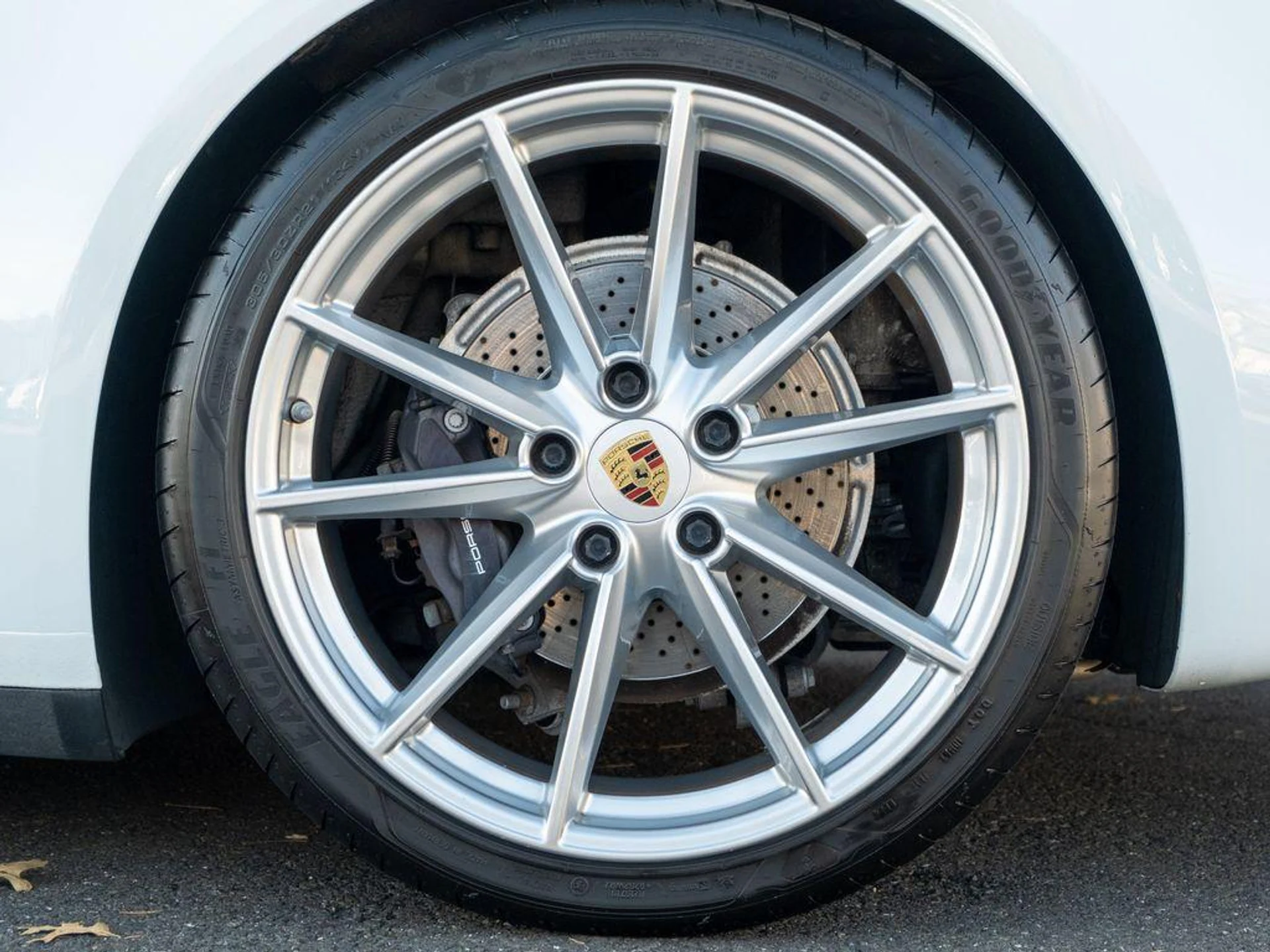 mph012_3460740893_Qq_R8mjx_Hfr5qy_GS_9z_Tj_Mqgd_F4s0_36c6e22312