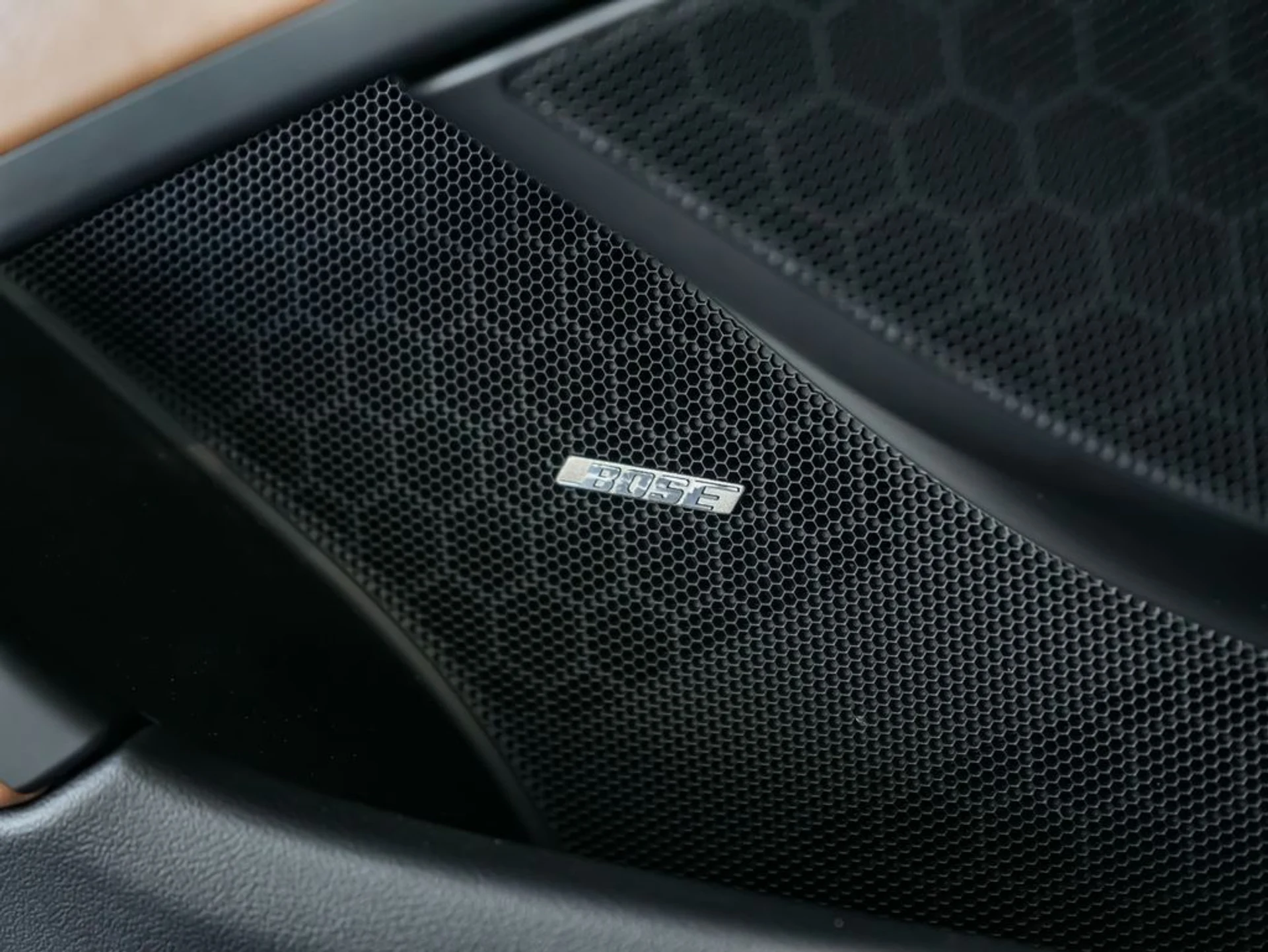 mph012_3460826176_862a491c9d154b1091877efe5240b3a1_fcf5fb1482