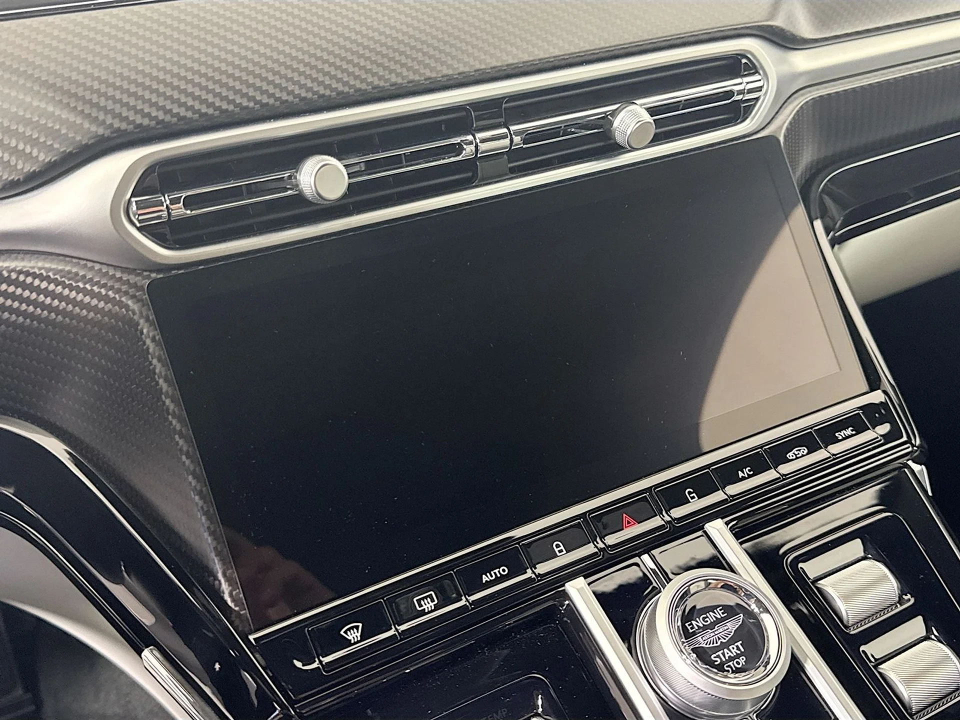 mph012_3461214276_24271ebc45b2d6049ff155c4a03ecb1ex_fb56f5452b