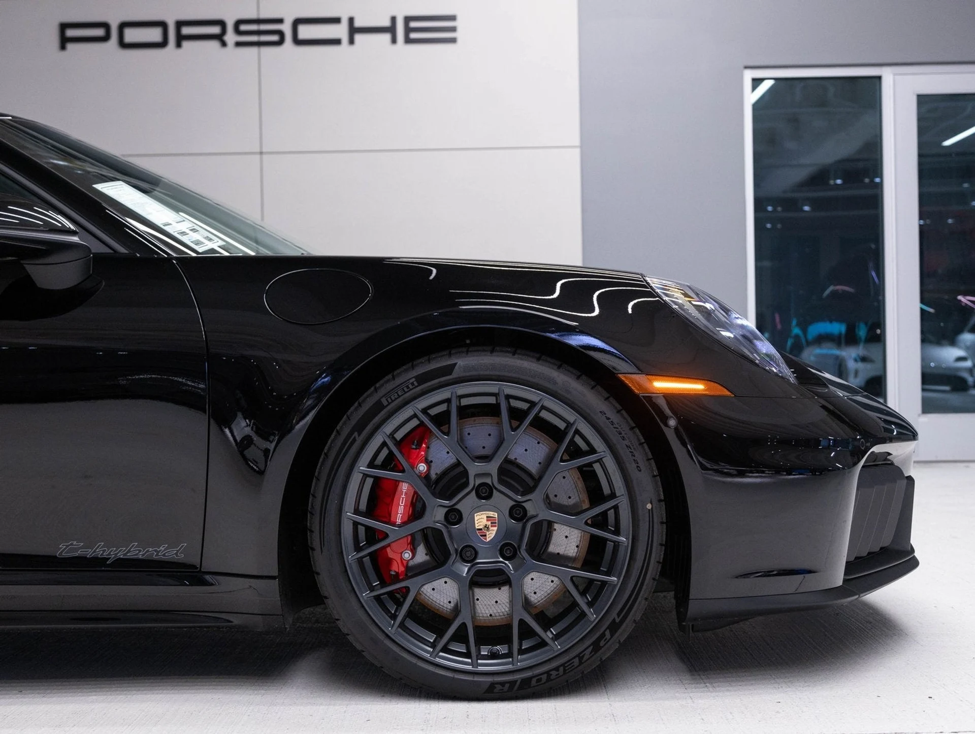 mph012_346905730_13_5ff6936888