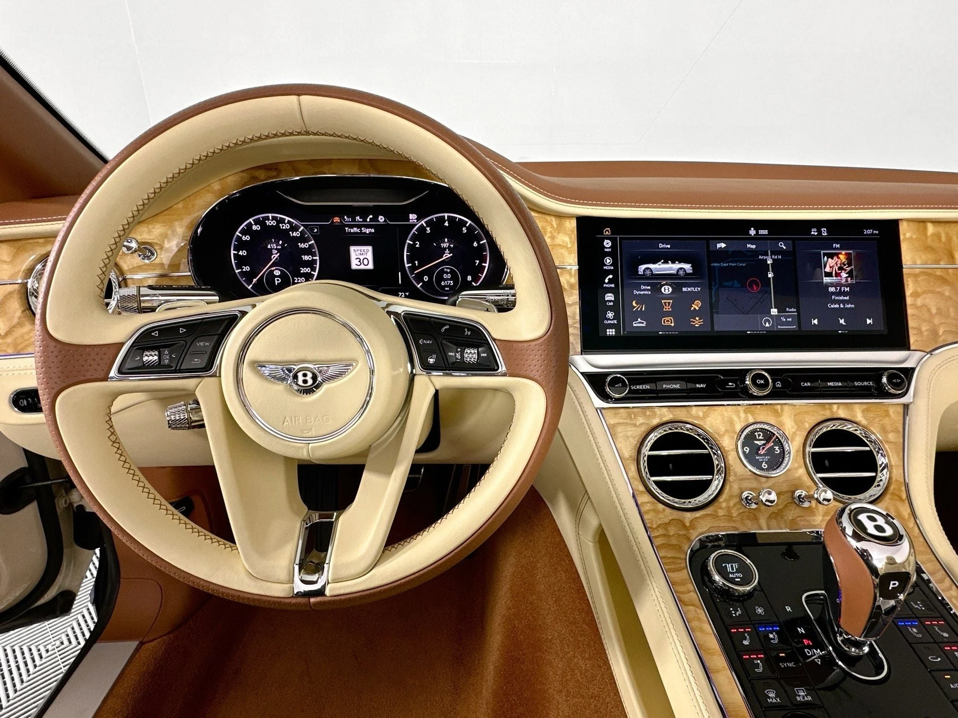 mph012_346925630_13_8349edfbaf