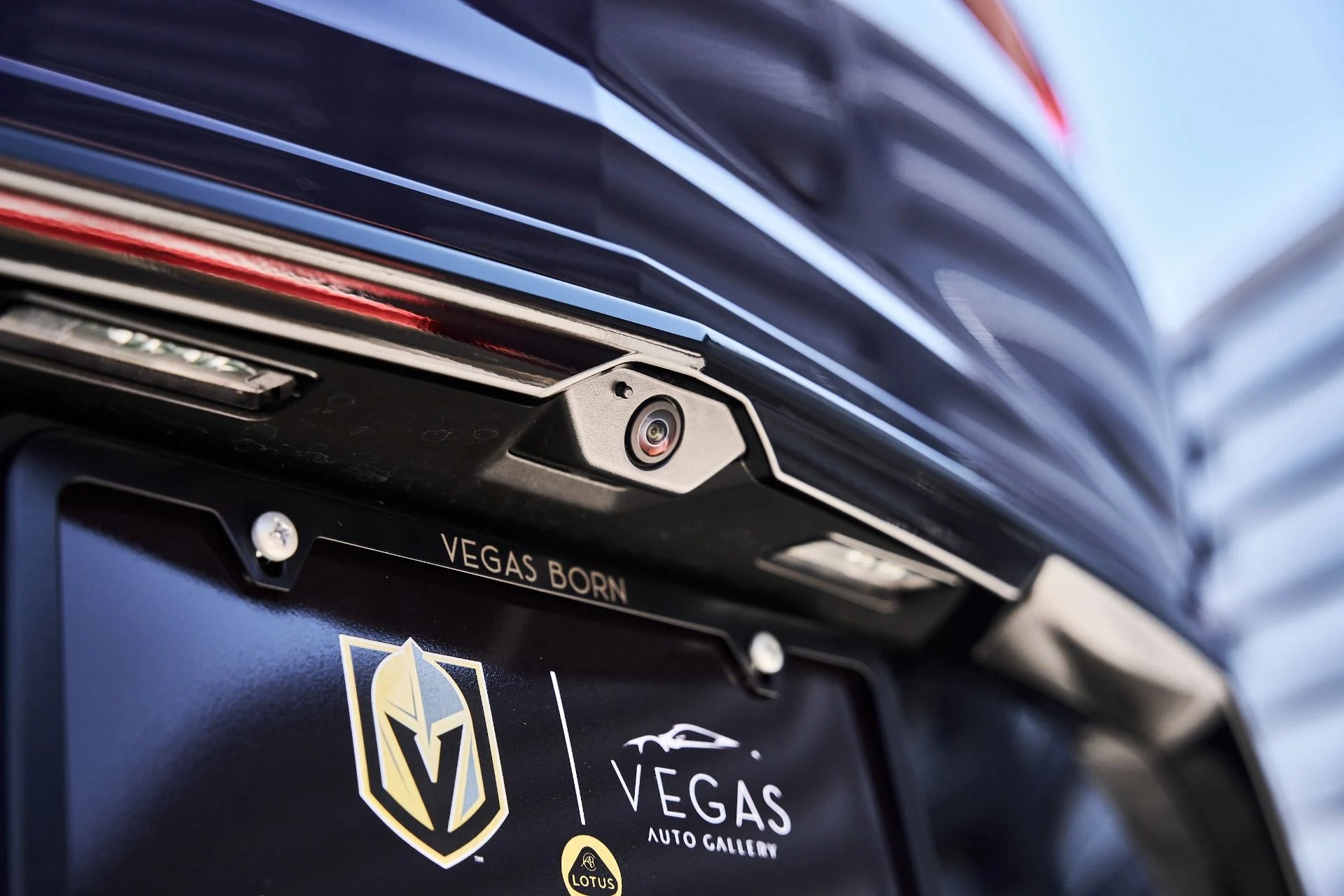 mph012_3472293975_Used_2025_Lamborghini_Urus_SE_1780417221_c0b0dde9d2
