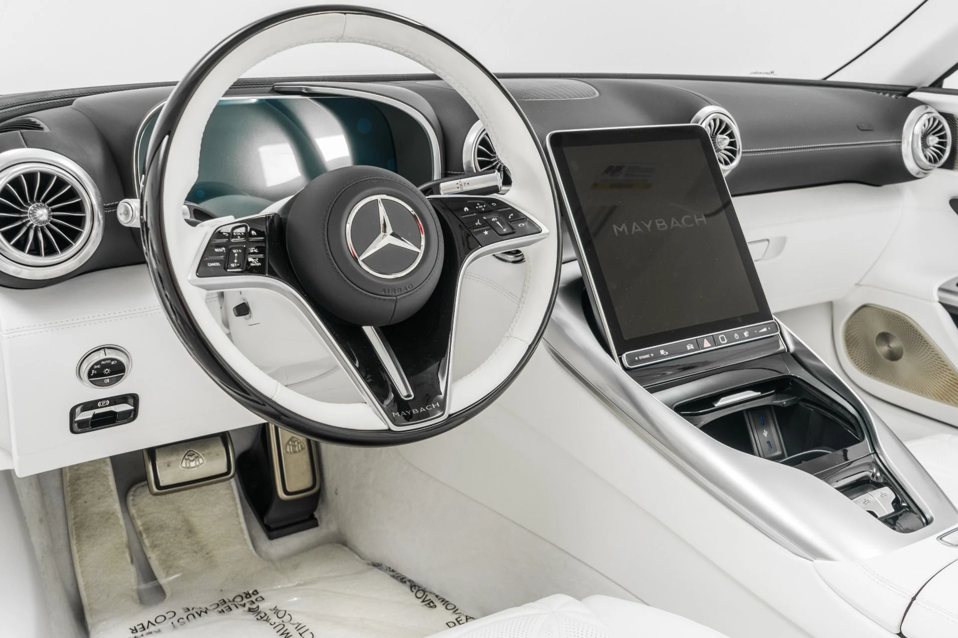 mph012_3475957570_Used_2026_Mercedes_Benz_Maybach_SL_680_Factory_Matte_Paint_Extremely_Low_Miles_1771434800_41da73690b