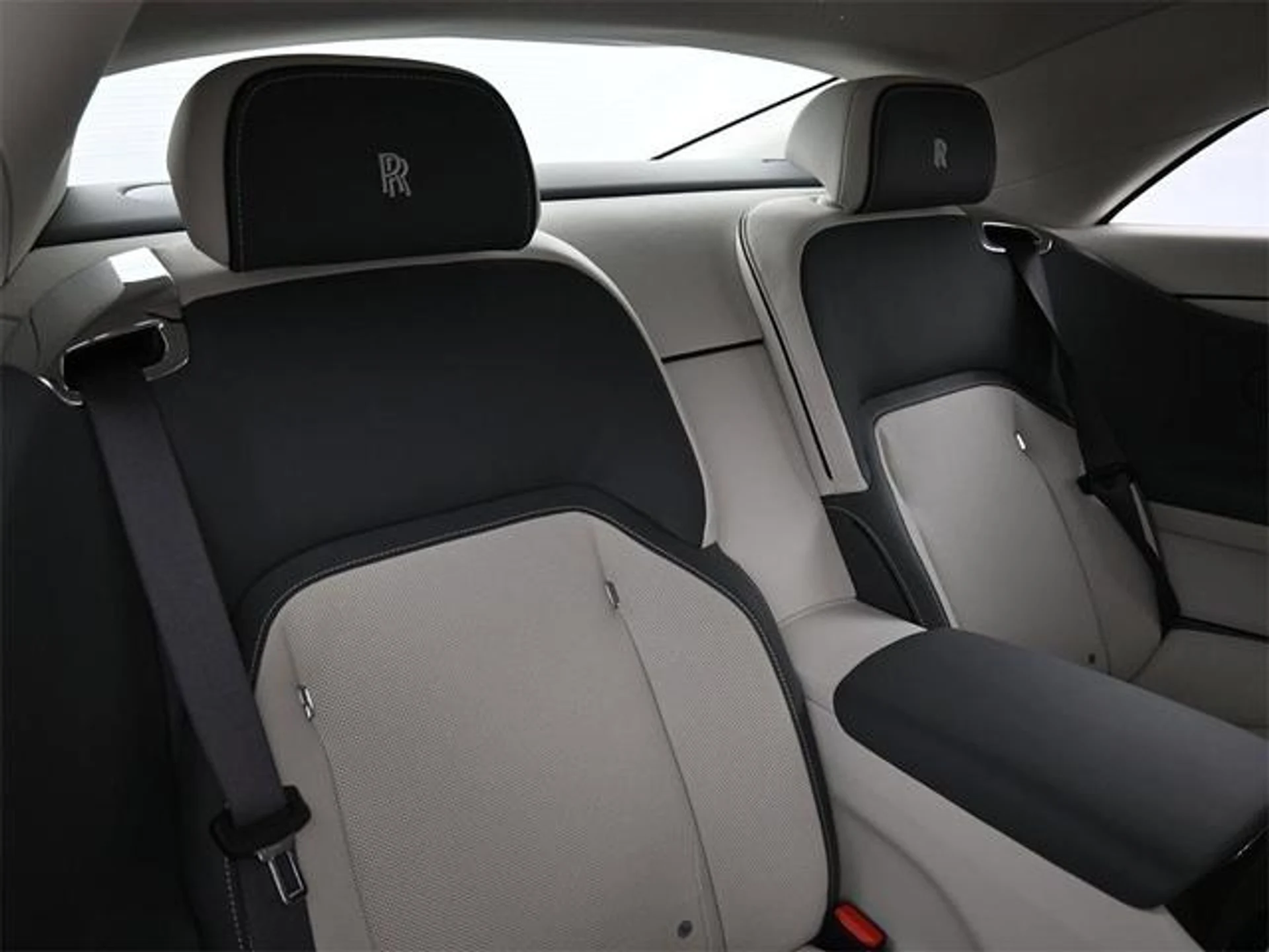 mph012_3478026398_k_BTSAA_4d_Vz2_N1_A_JE_Mcue_Rr_F_So_E_6a800f8e57