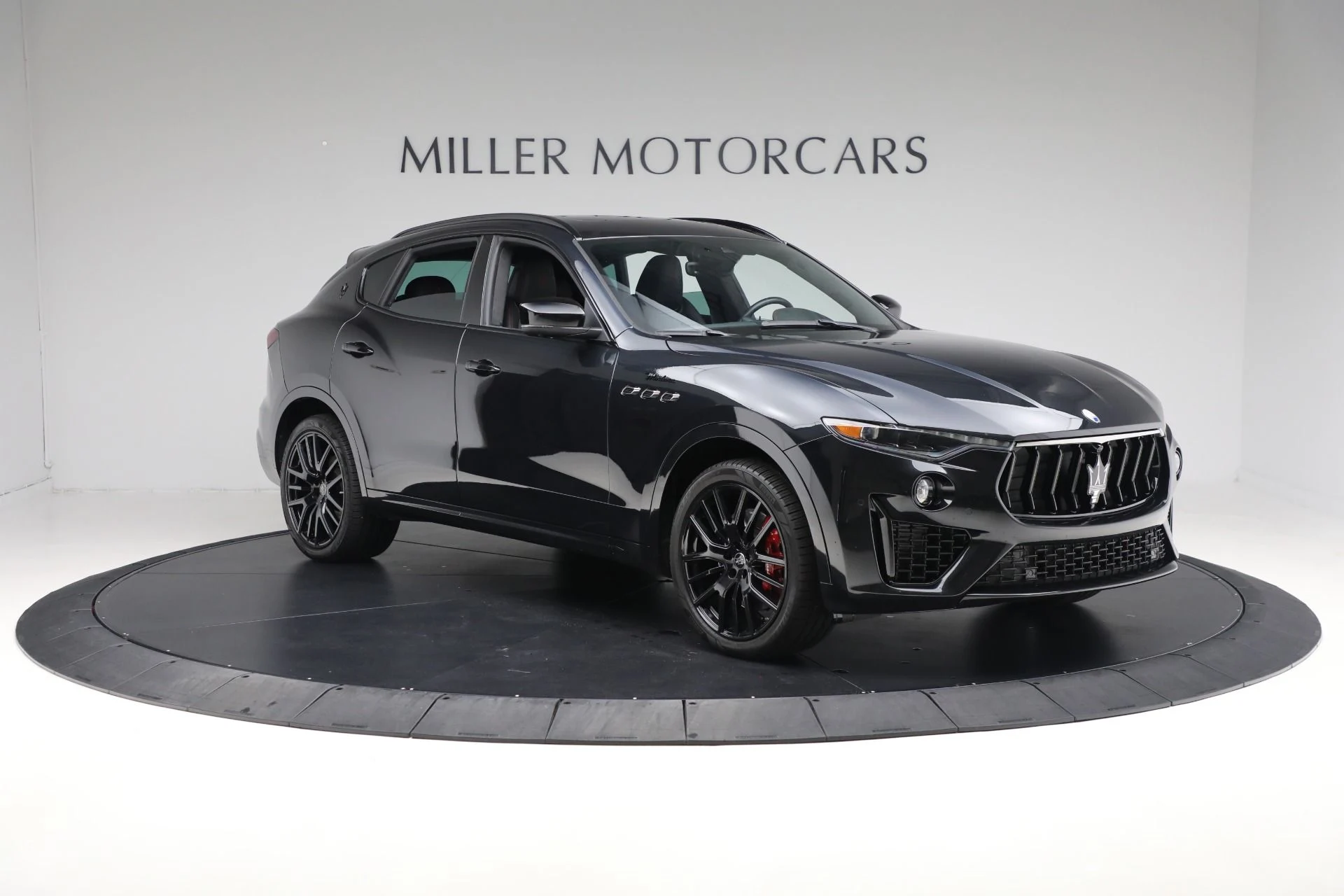 mph012_3485722931_Used_2022_Maserati_Levante_Modena_b34223a6ba