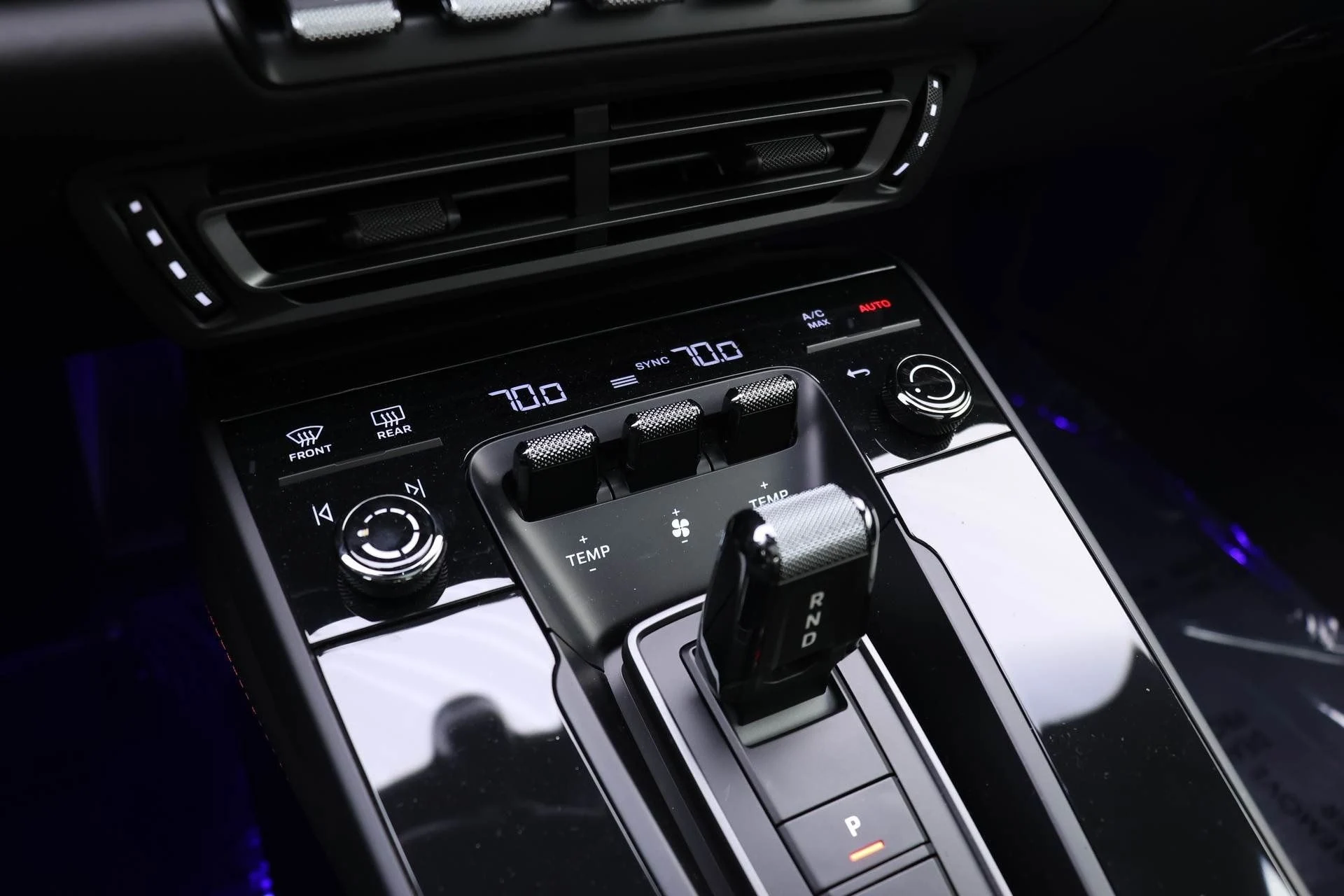 mph012_3487936960_6eab041756da13639853c9a0614164d9_ca2b3aca80