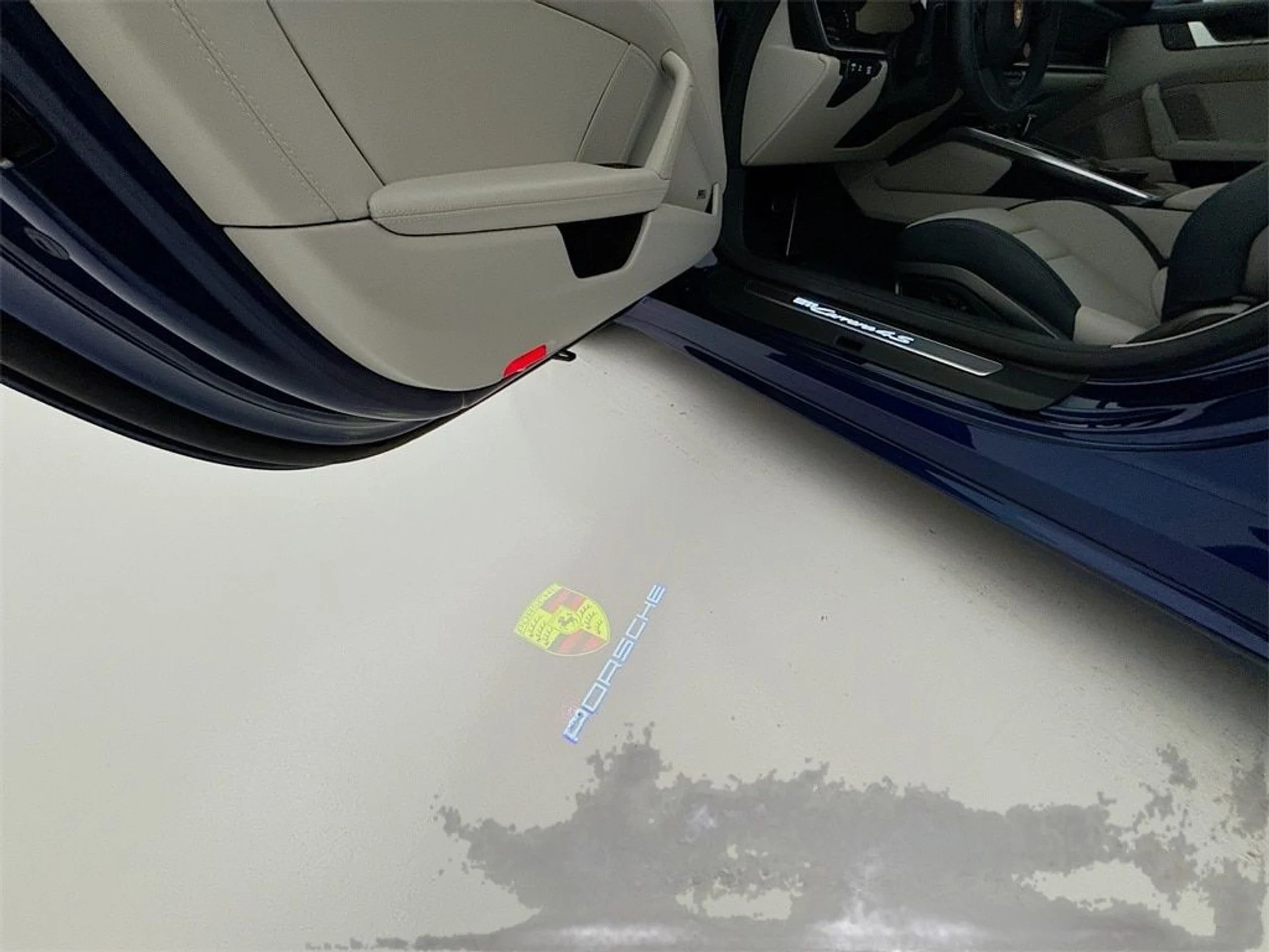 mph012_3489022331_5c904fd6250f3f822a411425b00a9503x_56336069f3