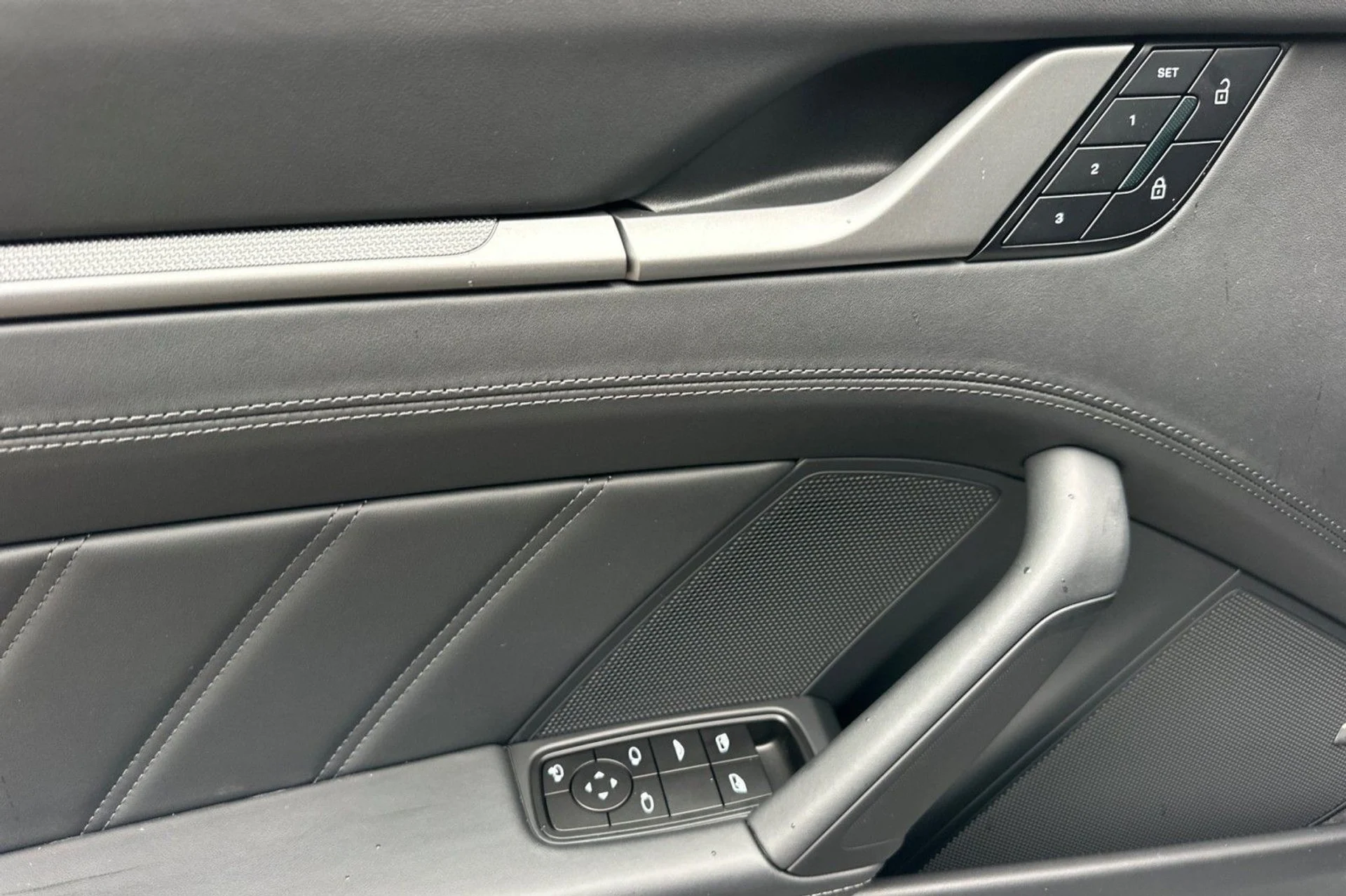 mph012_3495166416_339351cfa91c22c10c85758d23d1fd7d_3313d13ff7