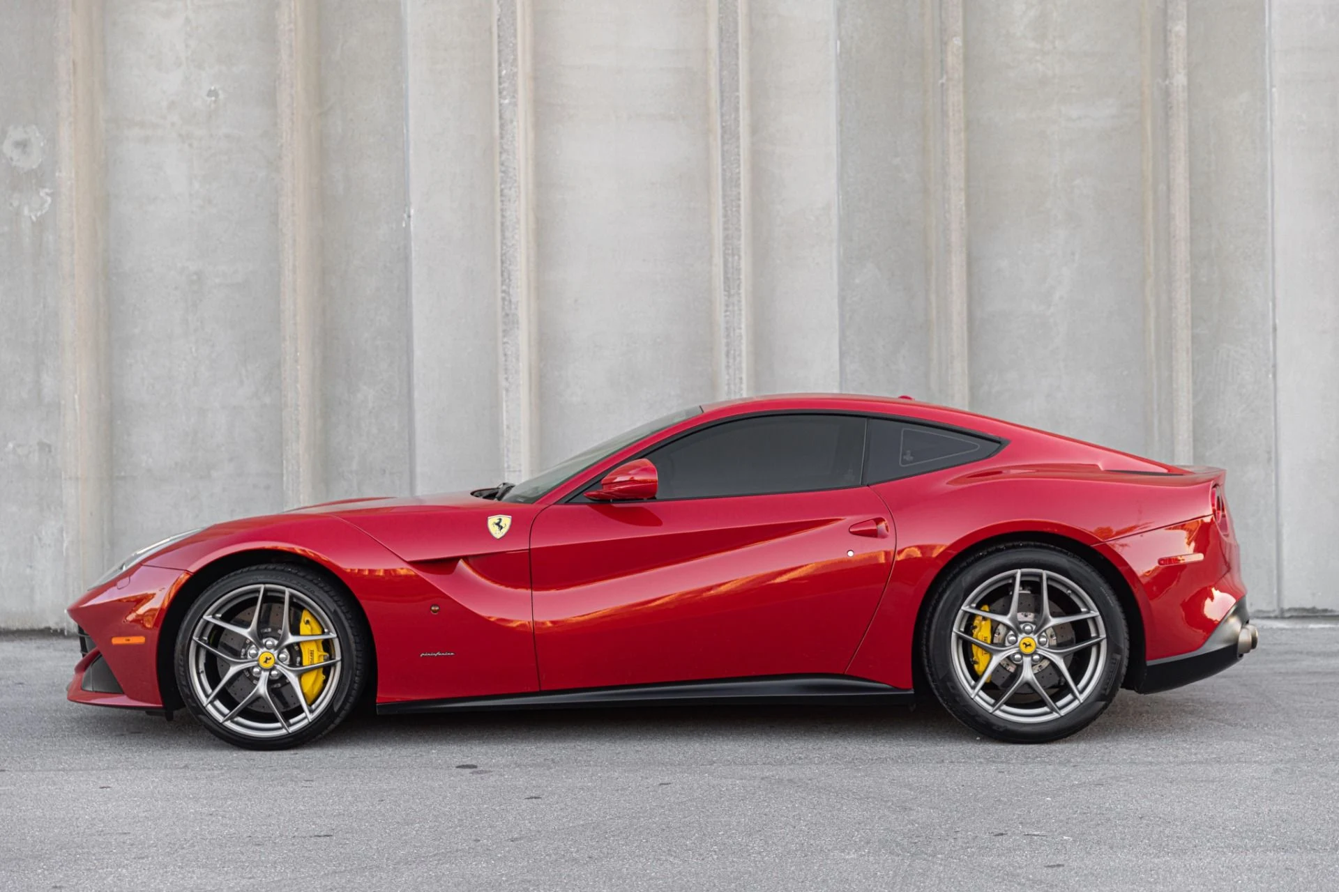 mph012_3507056030_Used_2014_Ferrari_F12_berlinetta_FULLY_LOADED_411_K_MSRP_Pass_Display_Race_Seats_Full_Carbon_Interior_1690837436_3428bce383