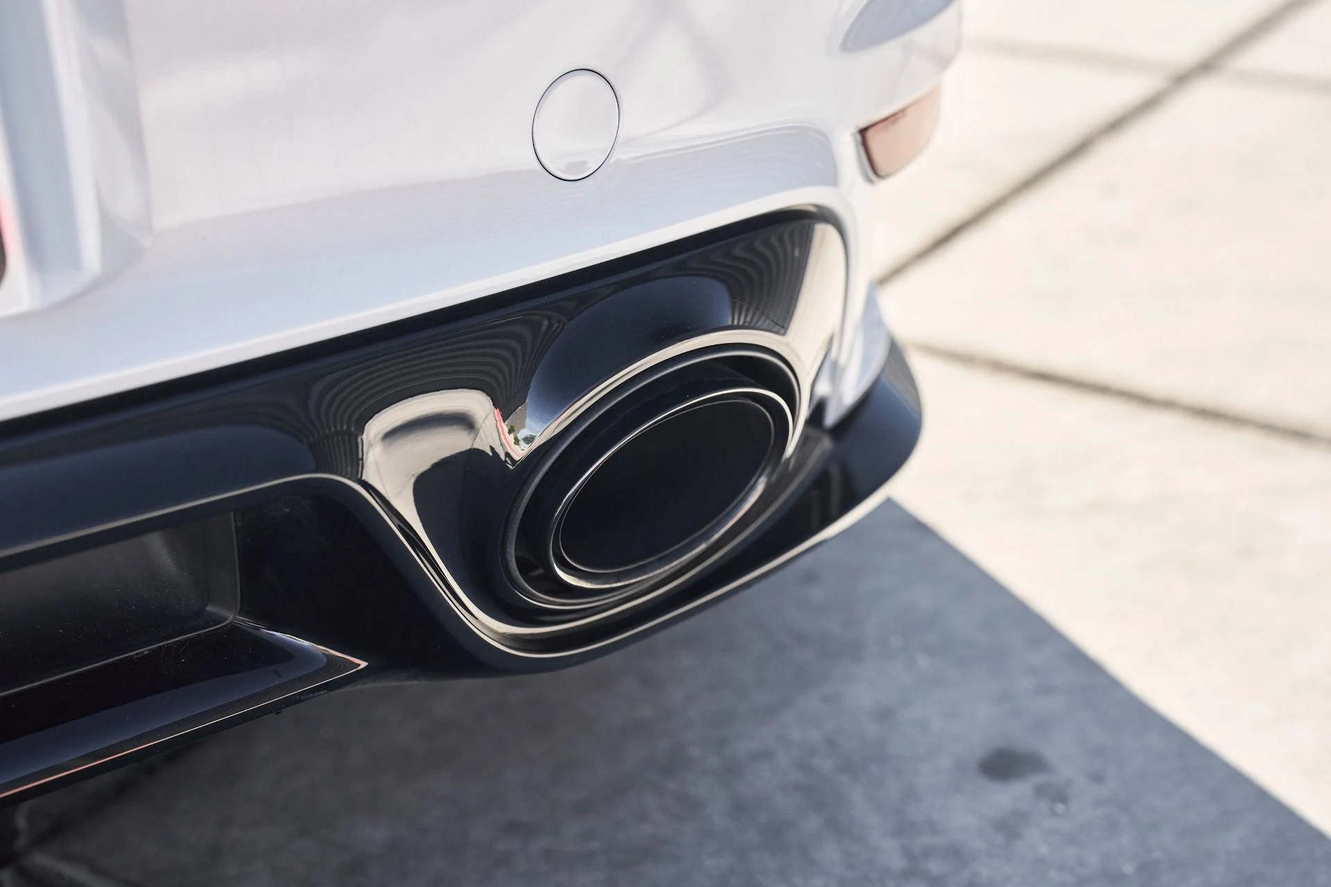 mph012_3511078013_Used_2023_Porsche_911_Turbo_S_1763676462_b406439011