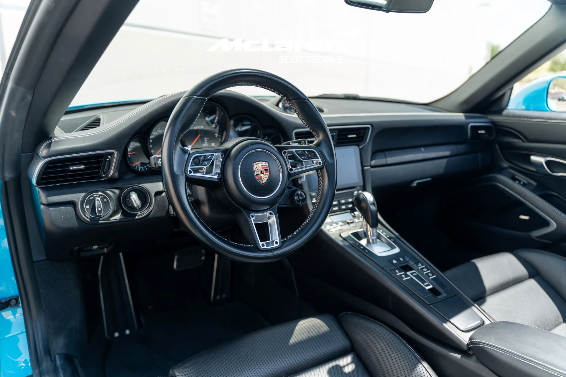 mph012_351277195_Used_2019_PORSCHE_911_1777648621_d8dd215c38