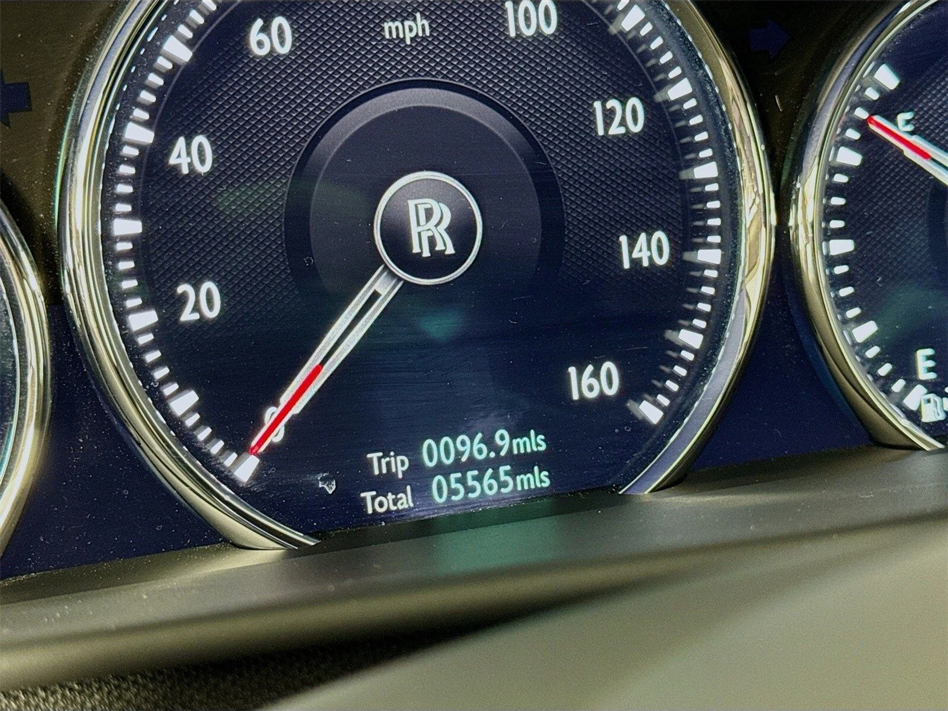 mph012_3516458095_e9933c256c75f272409df5826e2244cax_ad4e2622b4