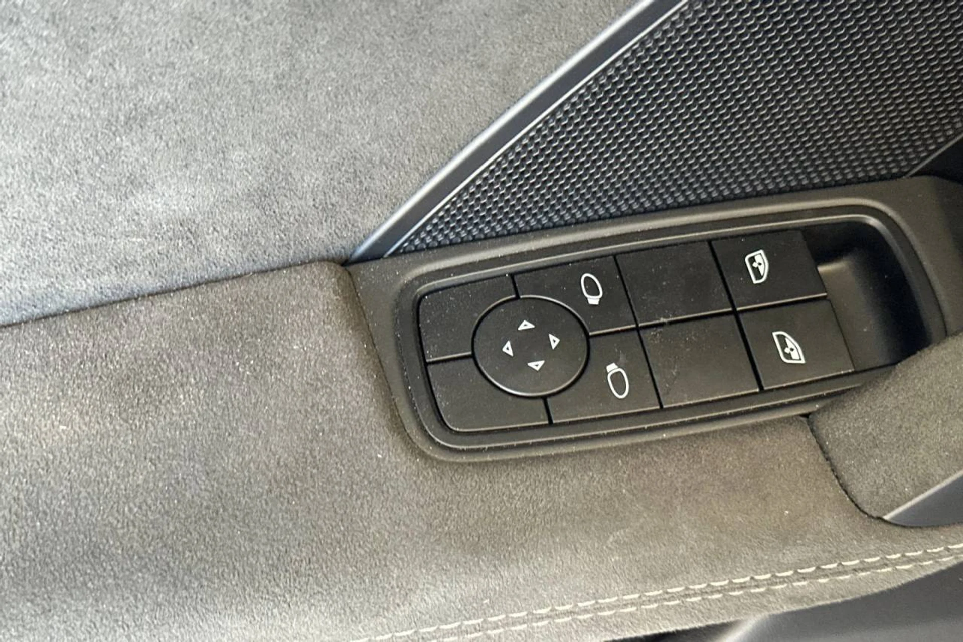 mph012_3519301319_1280_e8f243eec0