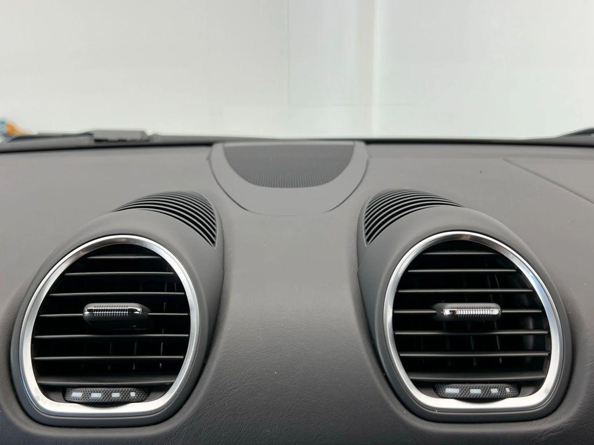 mph012_3522140926_ap_WZ_Qrg1t_ZL_70_Ie_I_W1_W2_Jc_M4as_8c98c3da4e