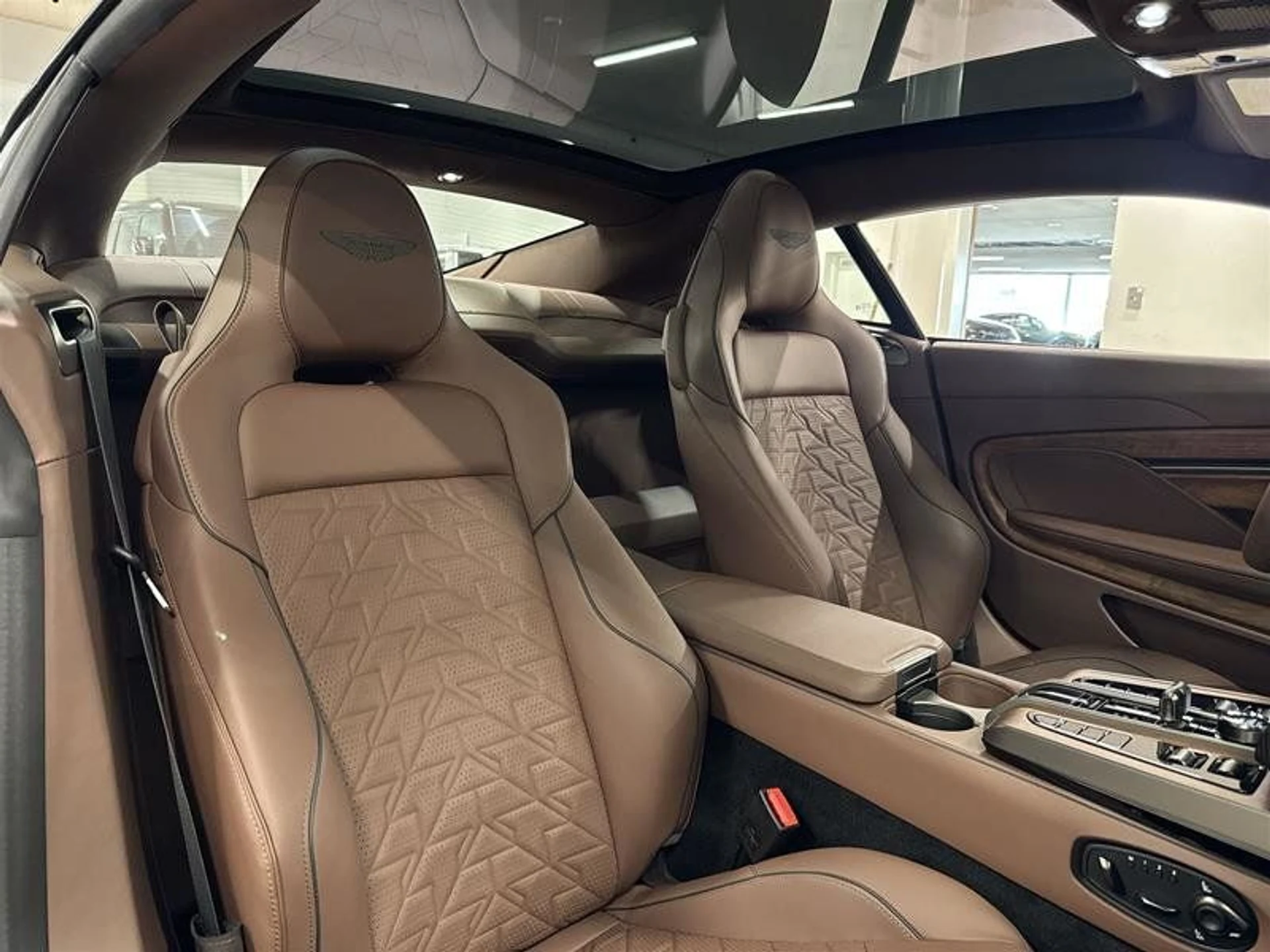 mph012_3525554870_37336028_09462_0h31je5l_a32ea74fff