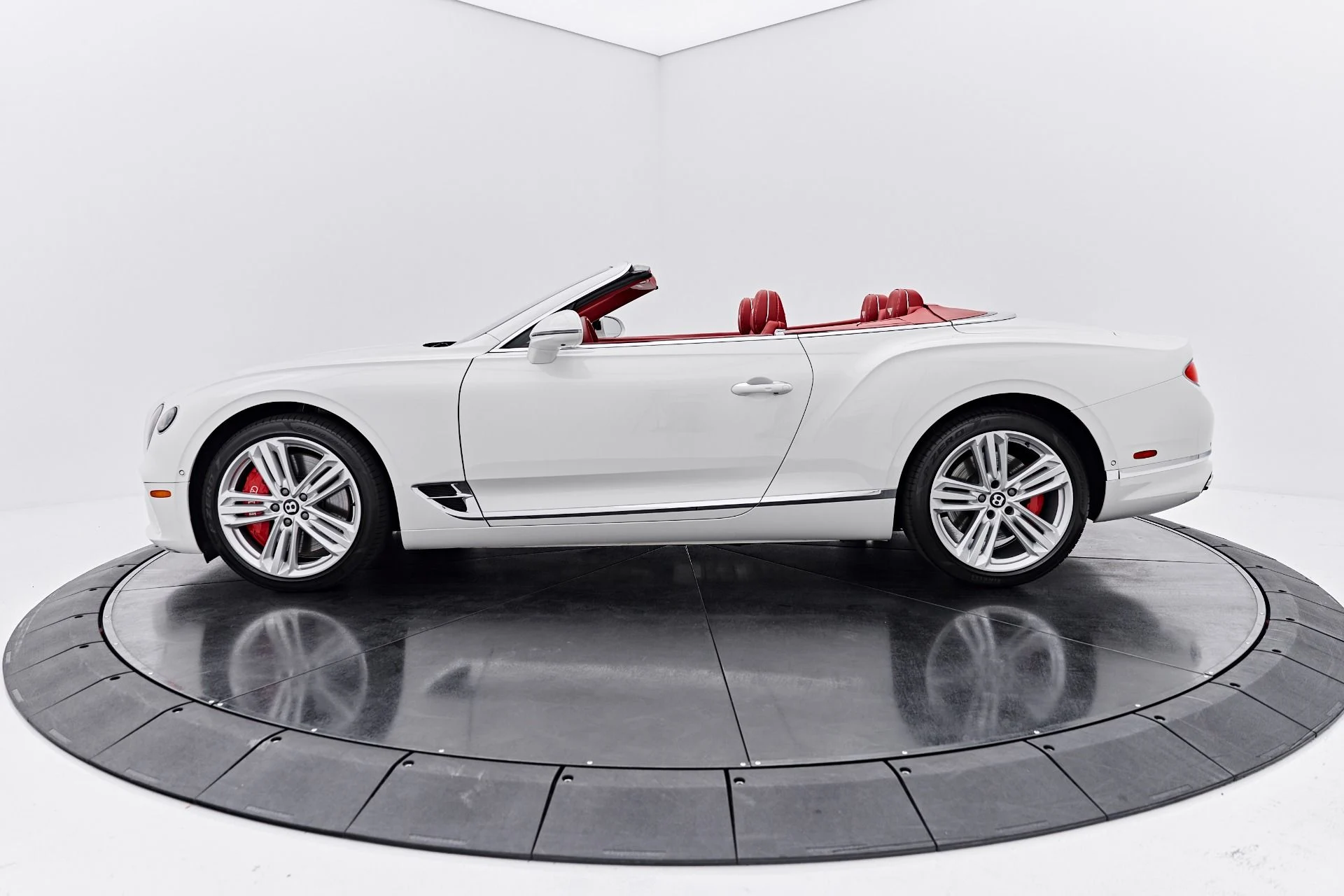 mph012_3528778660_Used_2023_Bentley_Continental_GT_V8_1789625199_4357a84a74