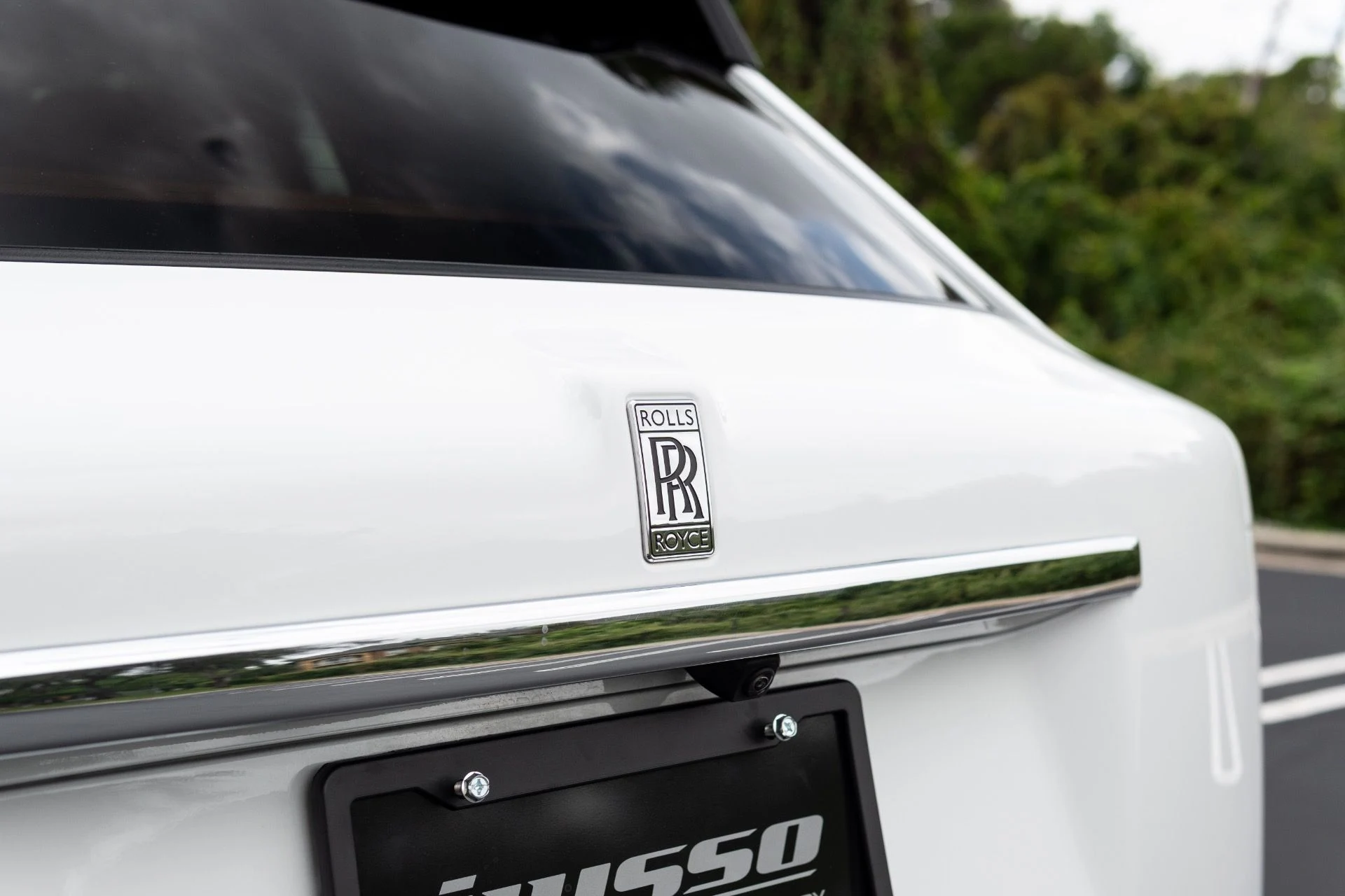 mph012_3528792369_Used_2023_Rolls_Royce_Cullinan_1766776442_cee93a65ba