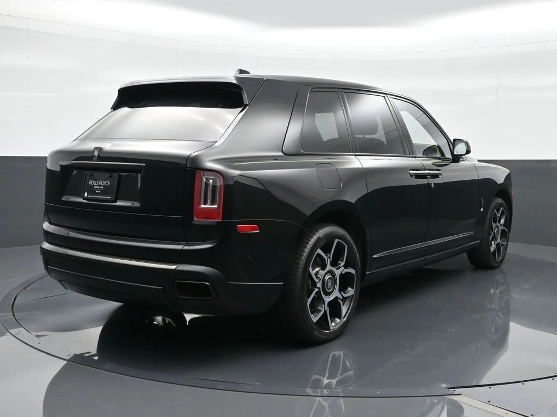 mph012_3530499556_ade7255a5e654604f76bbcb659d3c5ffx_5d0d13500f