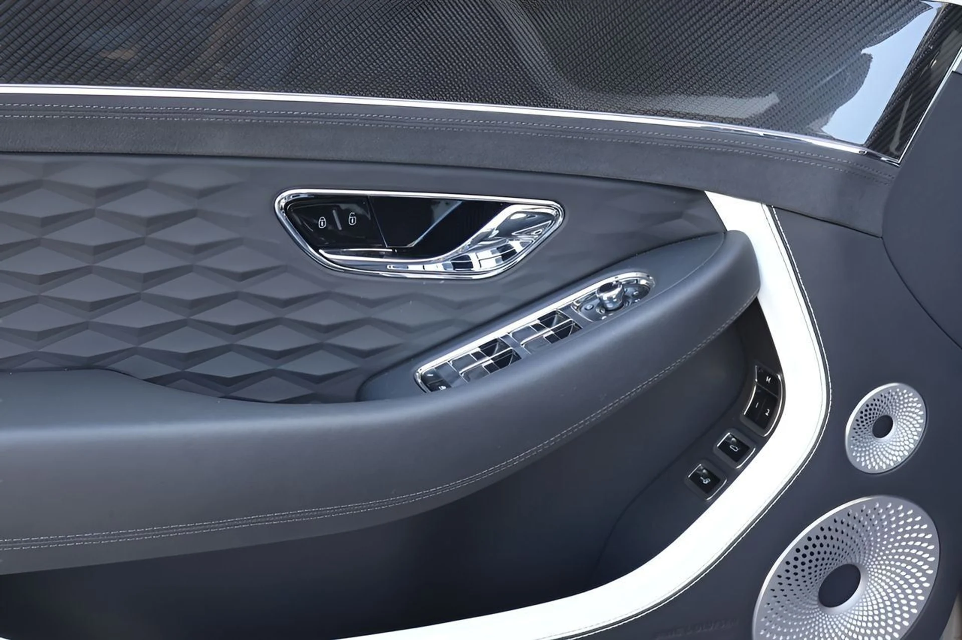 mph012_3531613276_13_d9f9fb7f4f