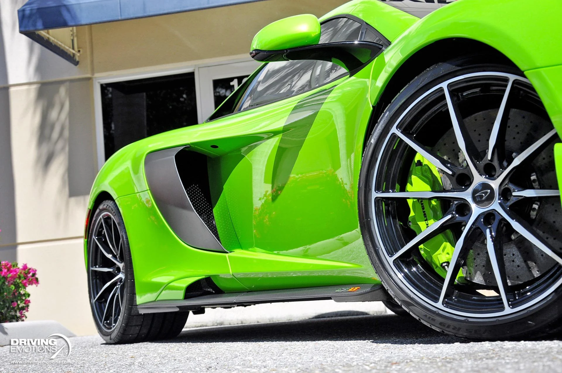 mph012_3532670901_855_p13_l_c674a79ff3