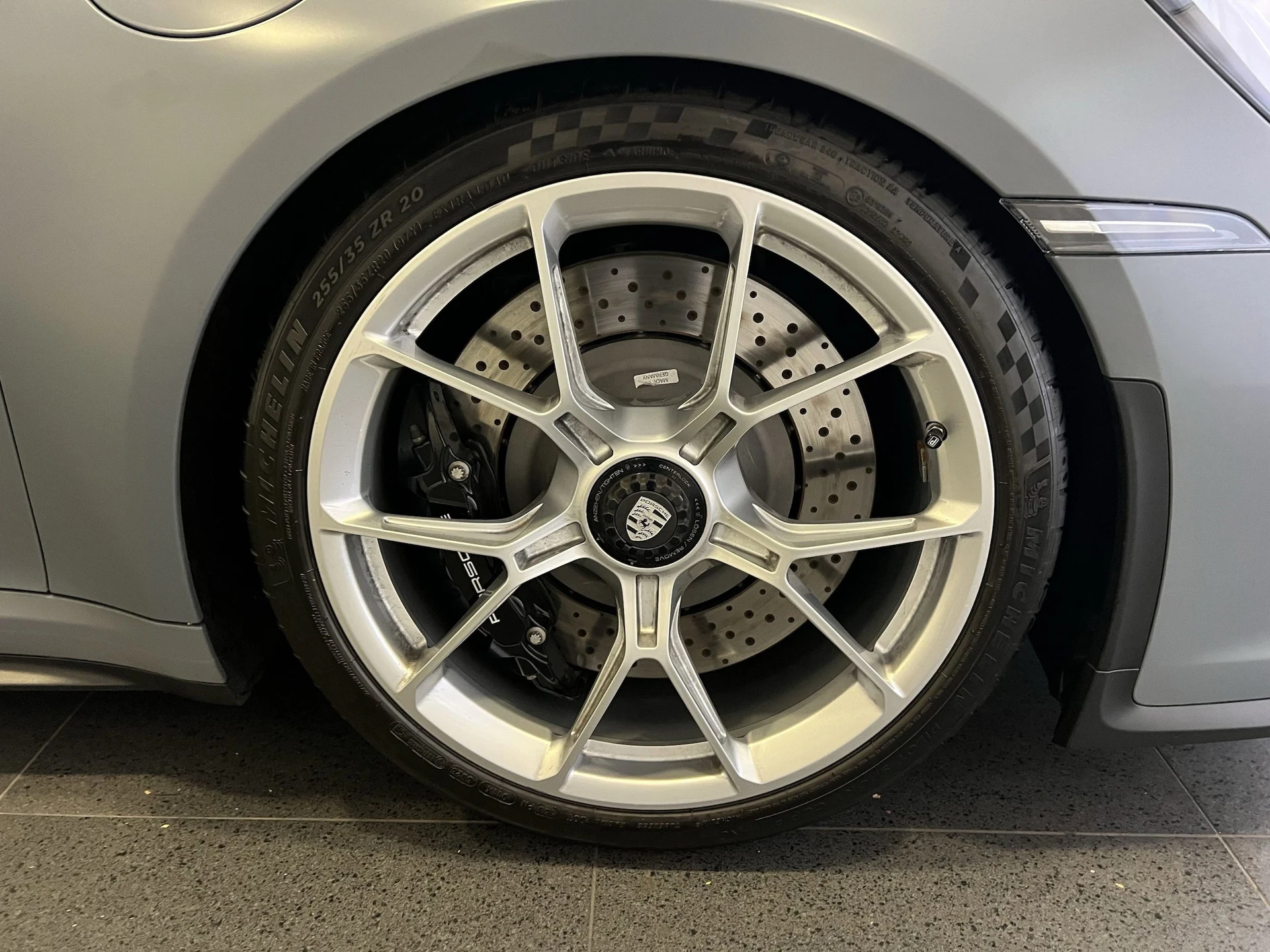 mph012_3533123096_35e9953b0a0637be8b8aeb50eecf4884x_a306865eef