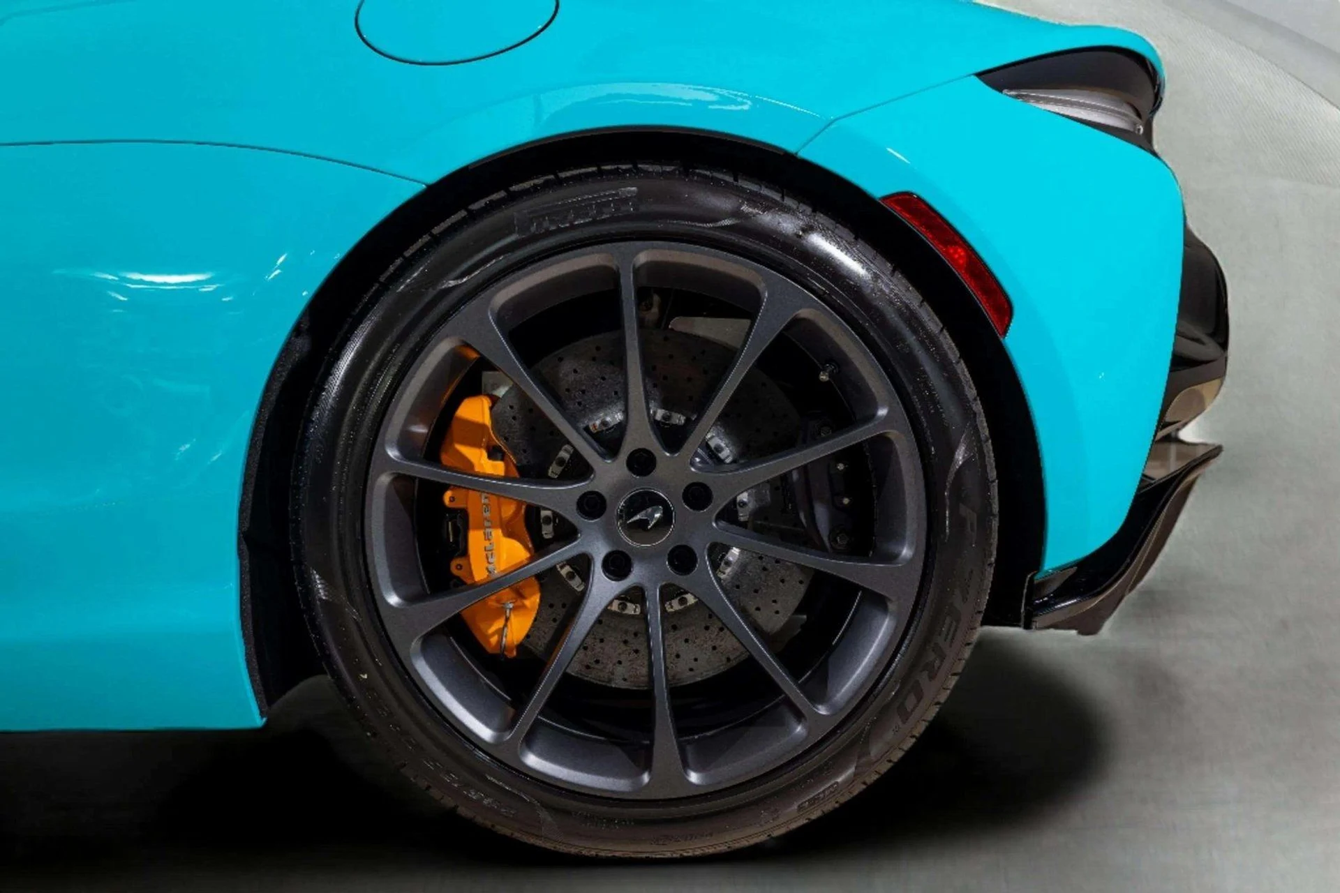 mph012_3533839513_image_13_383638a427