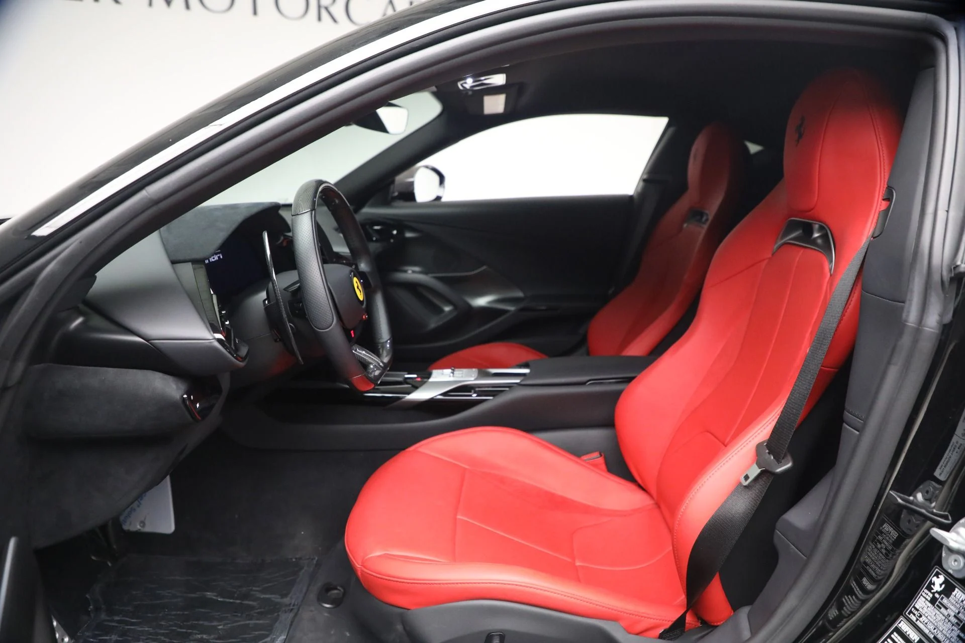 mph012_3535114706_Used_2025_Ferrari_12_Cilindri_1784639089_4c9fed3f72