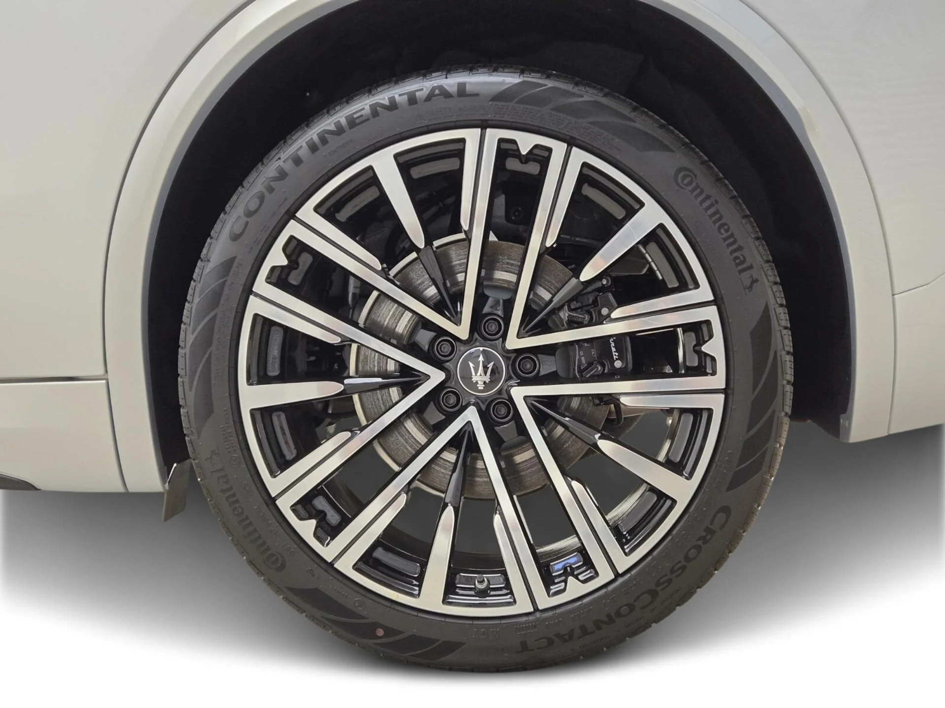 mph012_3550146351_New_2025_Maserati_Grecale_Modena_1777612557_28763a9be8