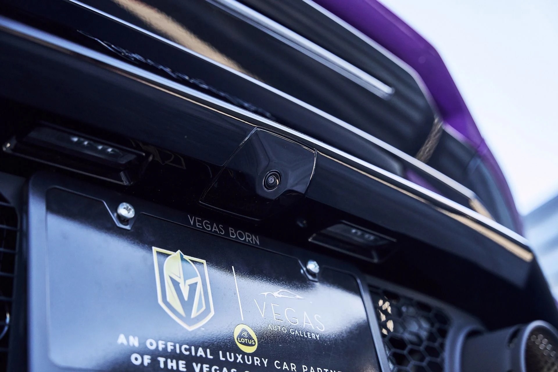 mph012_3558746000_Used_2024_Lamborghini_Huracan_EVO_Base_1774744496_dd56566495