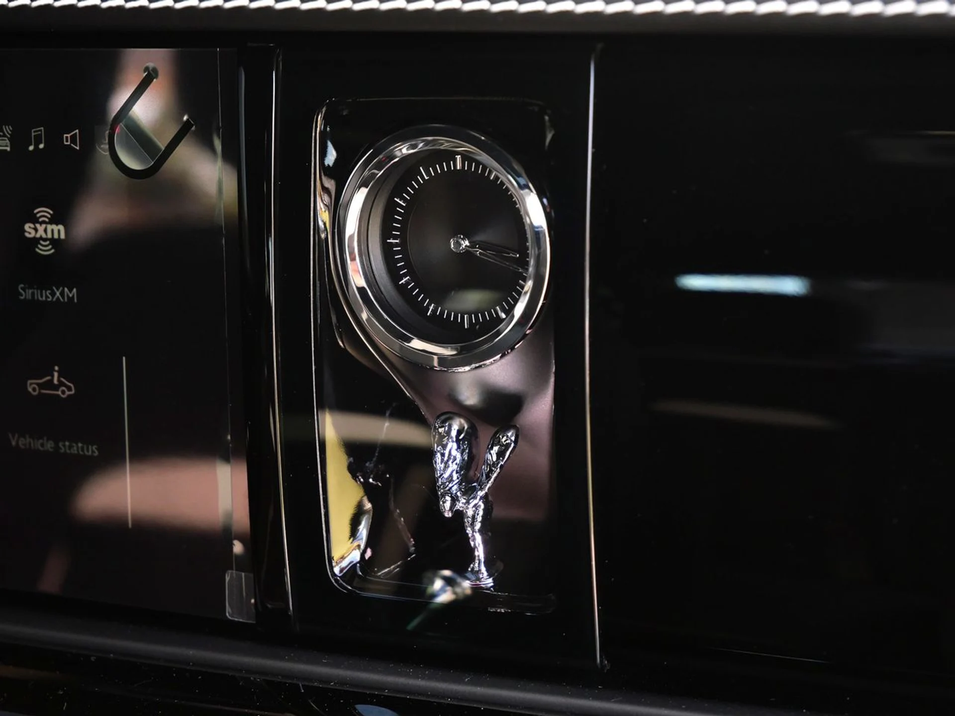 mph012_3562450899_b64e5492f75e5fafd2b795acc6cbc0a5x_cf2f5f71da