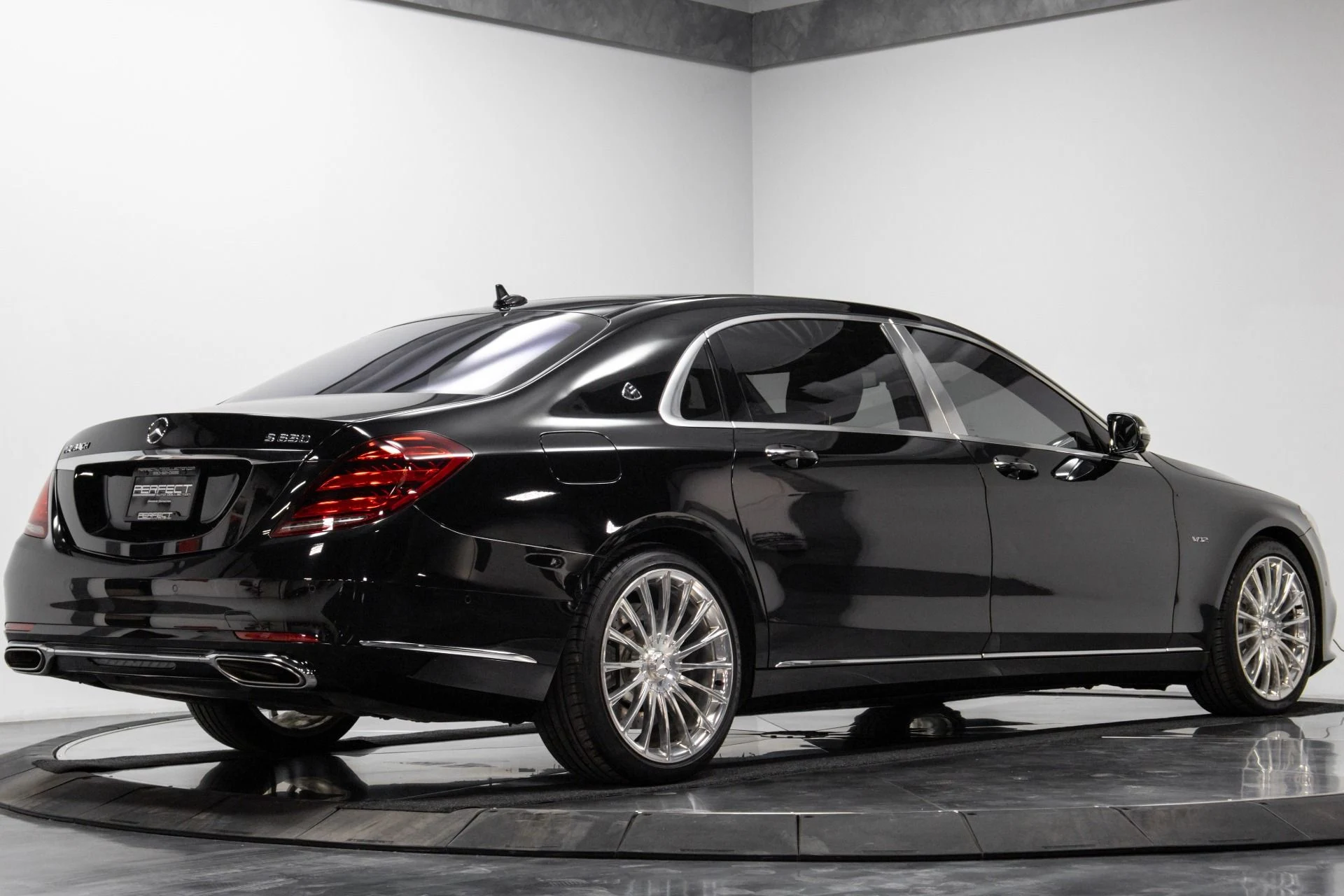 mph012_3579520897_Used_2019_Mercedes_Benz_S_Class_Maybach_S_650_1763220768_daaee09e4a