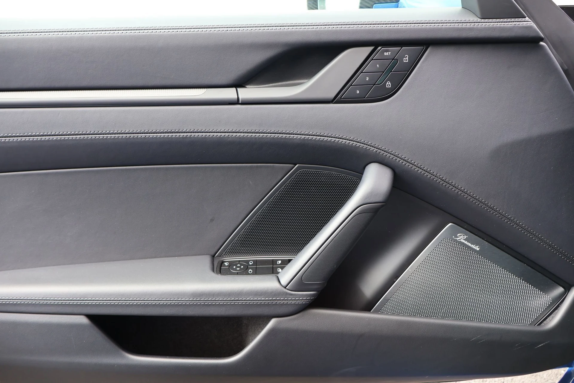 mph012_3581978797_11ded15411ec9c07191c40d609573254_dbd5f8f8d5