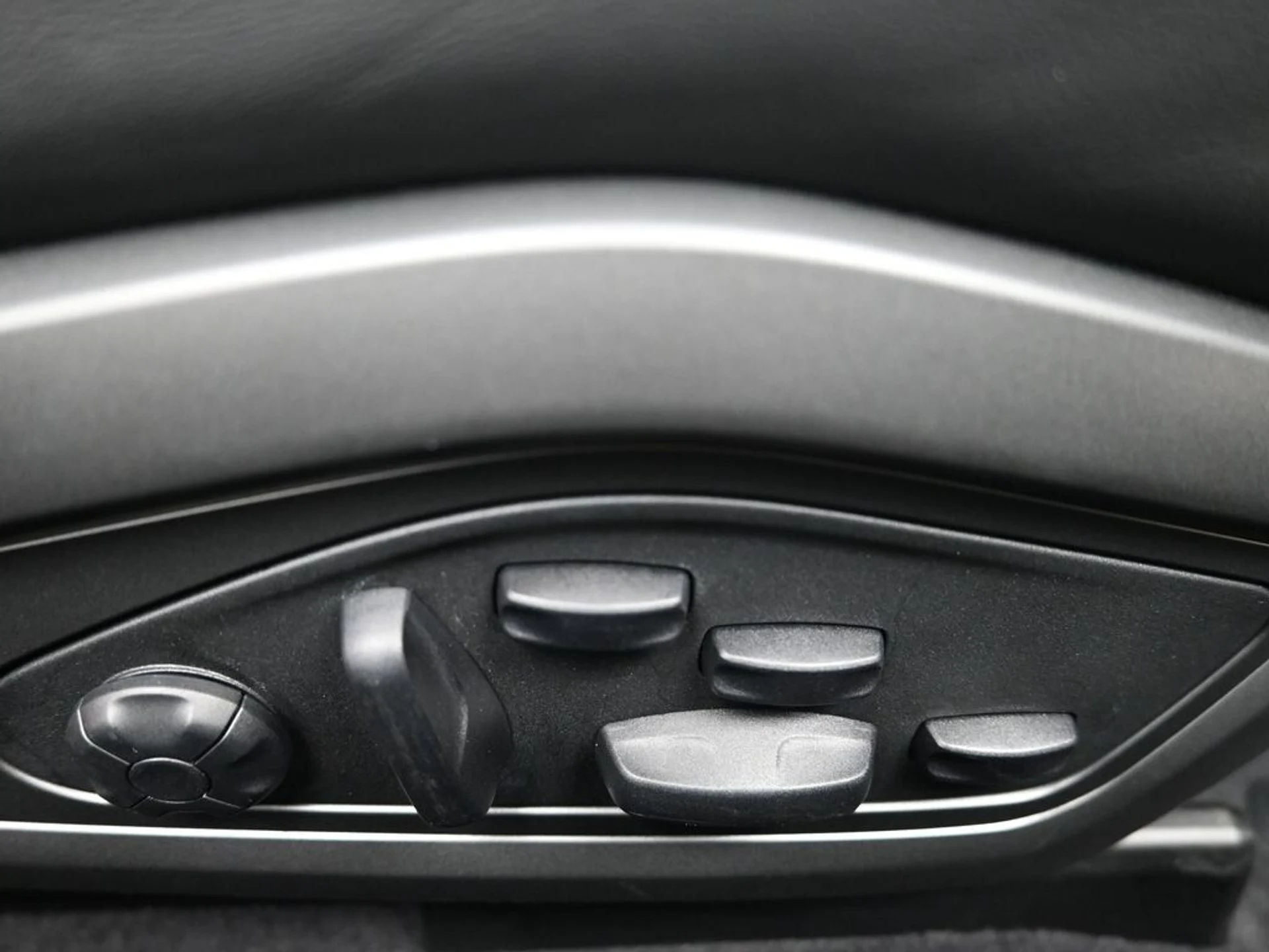 mph012_3582176830_9a226d686bf81dc01b54d53f3b789e1ax_899b6333ea