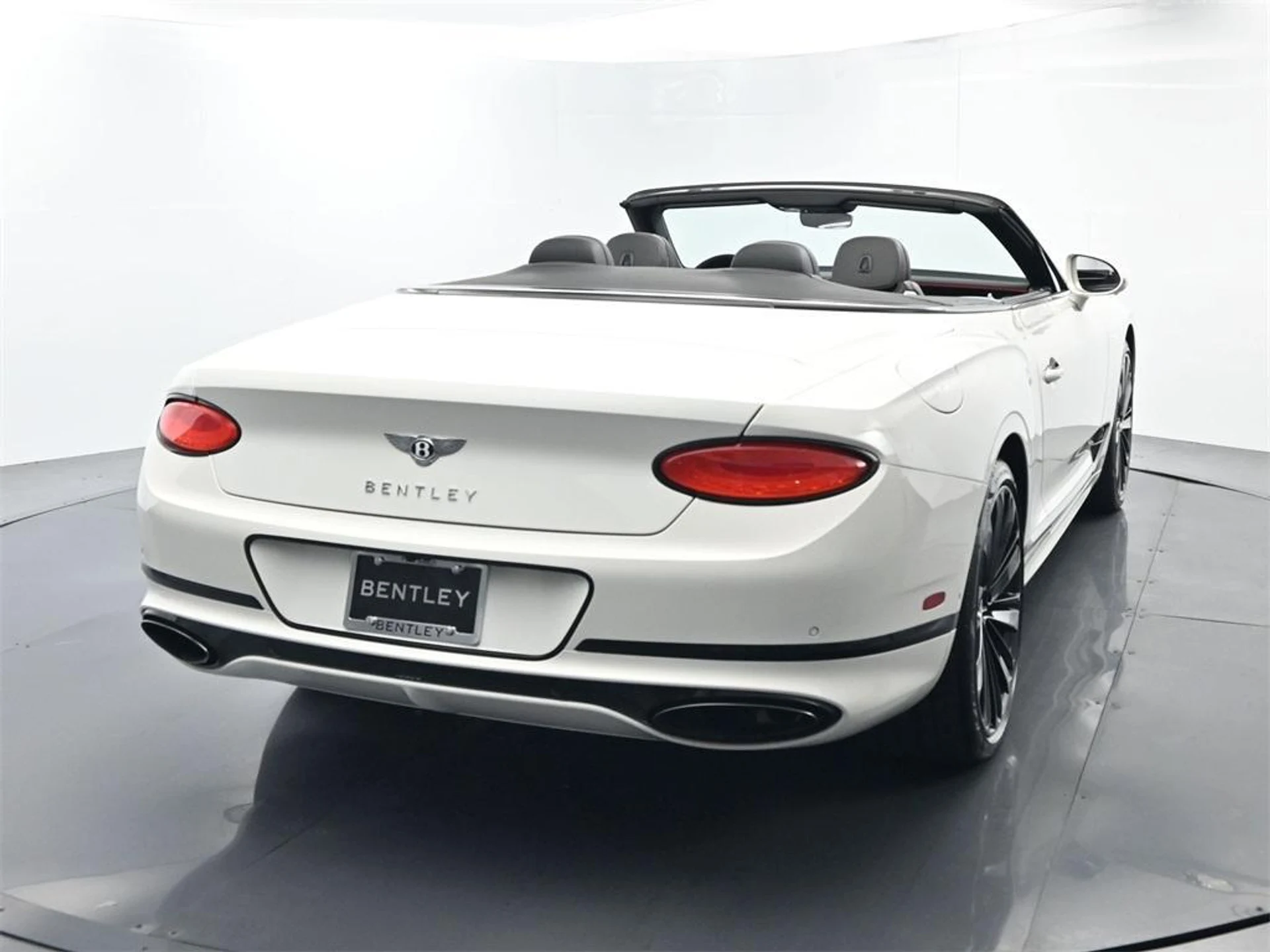 mph012_3592069587_xv_Z9_Benzsl6j_Slq6n8_Jh_Yj_H8r5_Q_dbcb8776e8