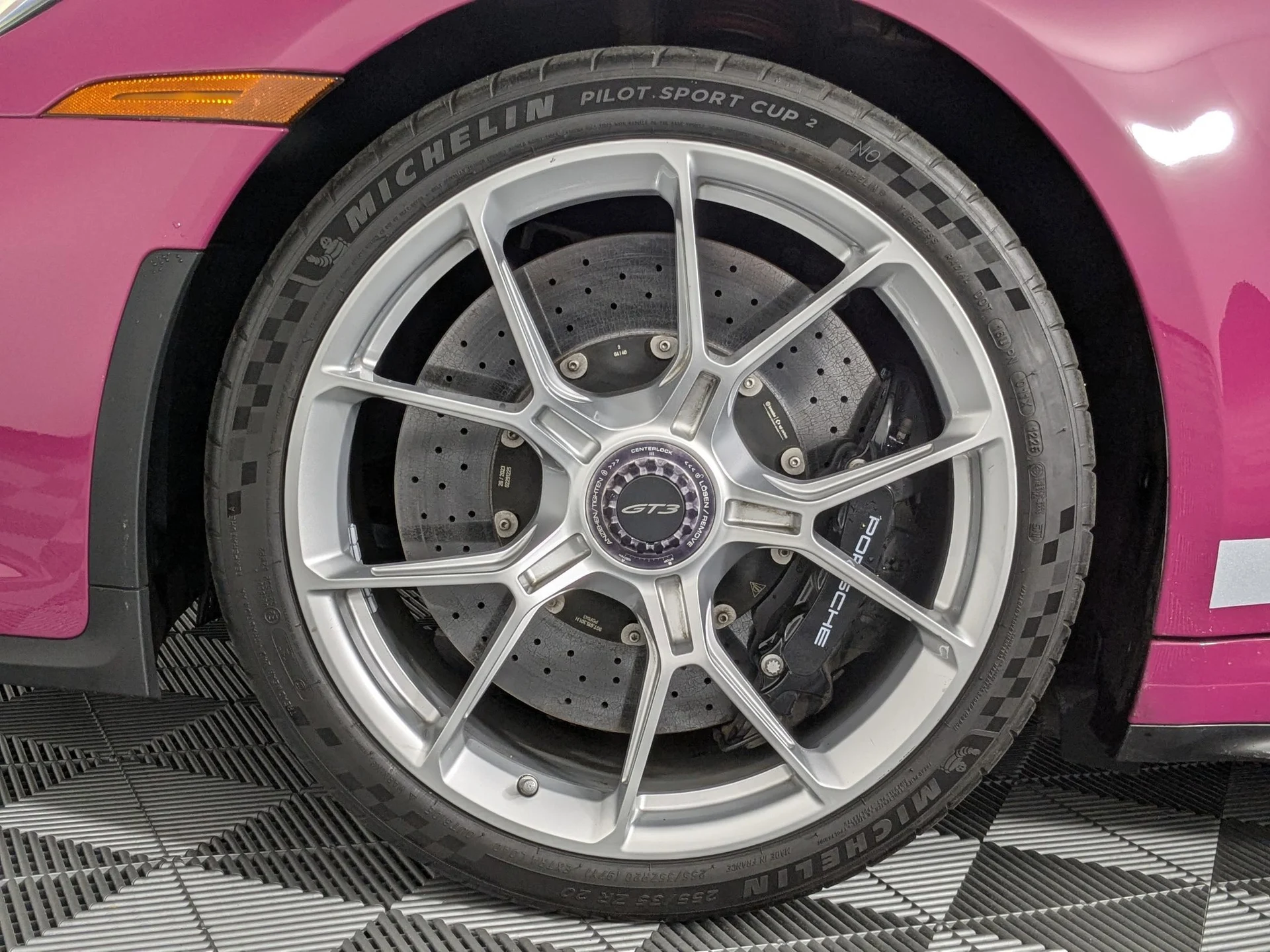 mph012_3594513887_8d1b1d13eec5ab1d5681bee5aebe33f8x_00f106e6cf