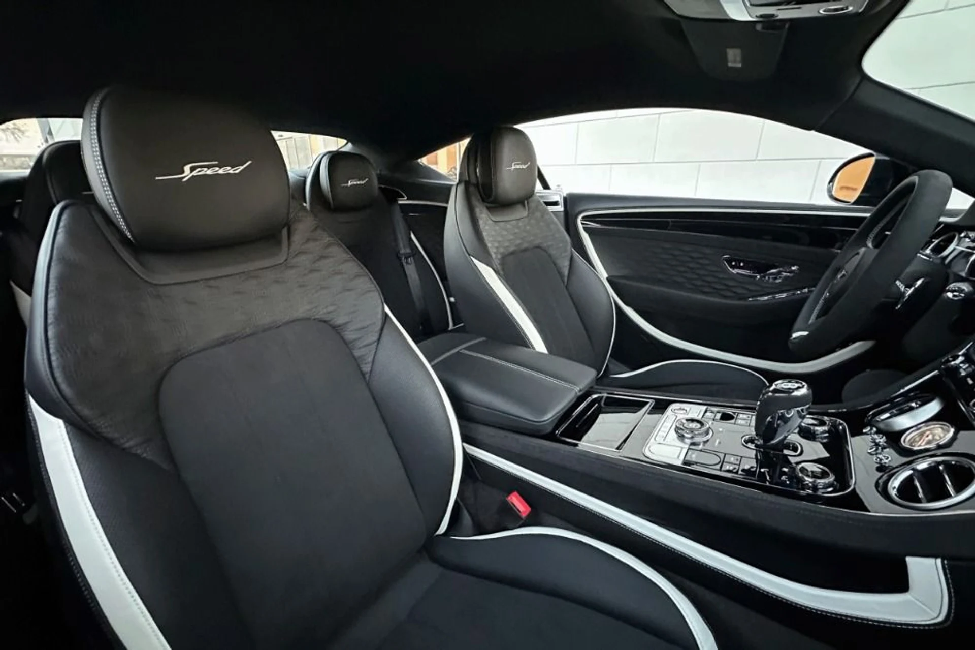 mph012_3600770700_New_2026_Bentley_Continental_GT_Speed_1765804808_dfe7342a7e