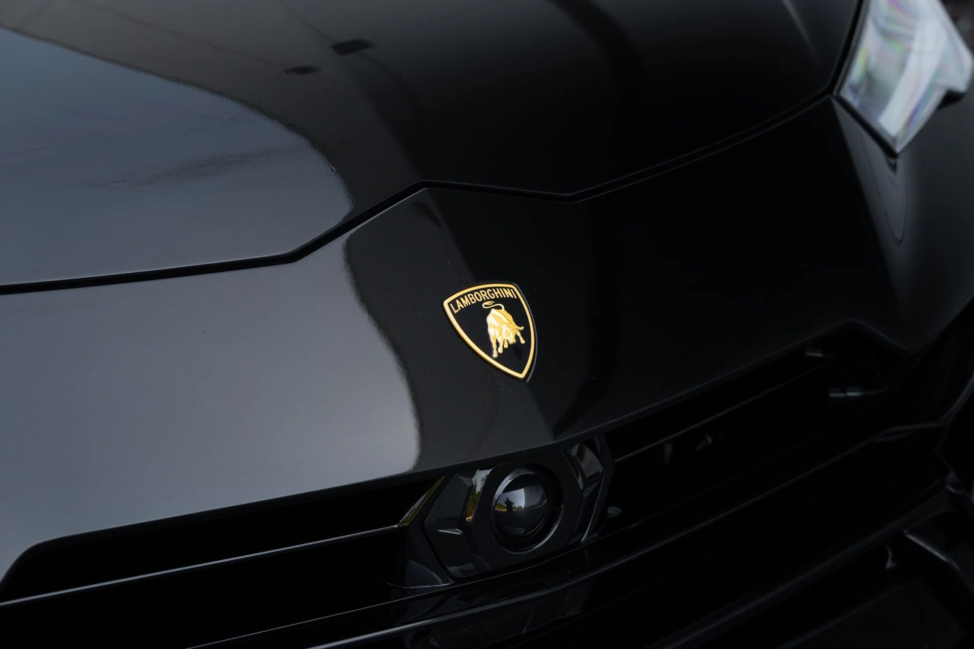 mph012_3605872090_Used_2024_Lamborghini_Urus_Performante_1770940170_84e1aedd9e