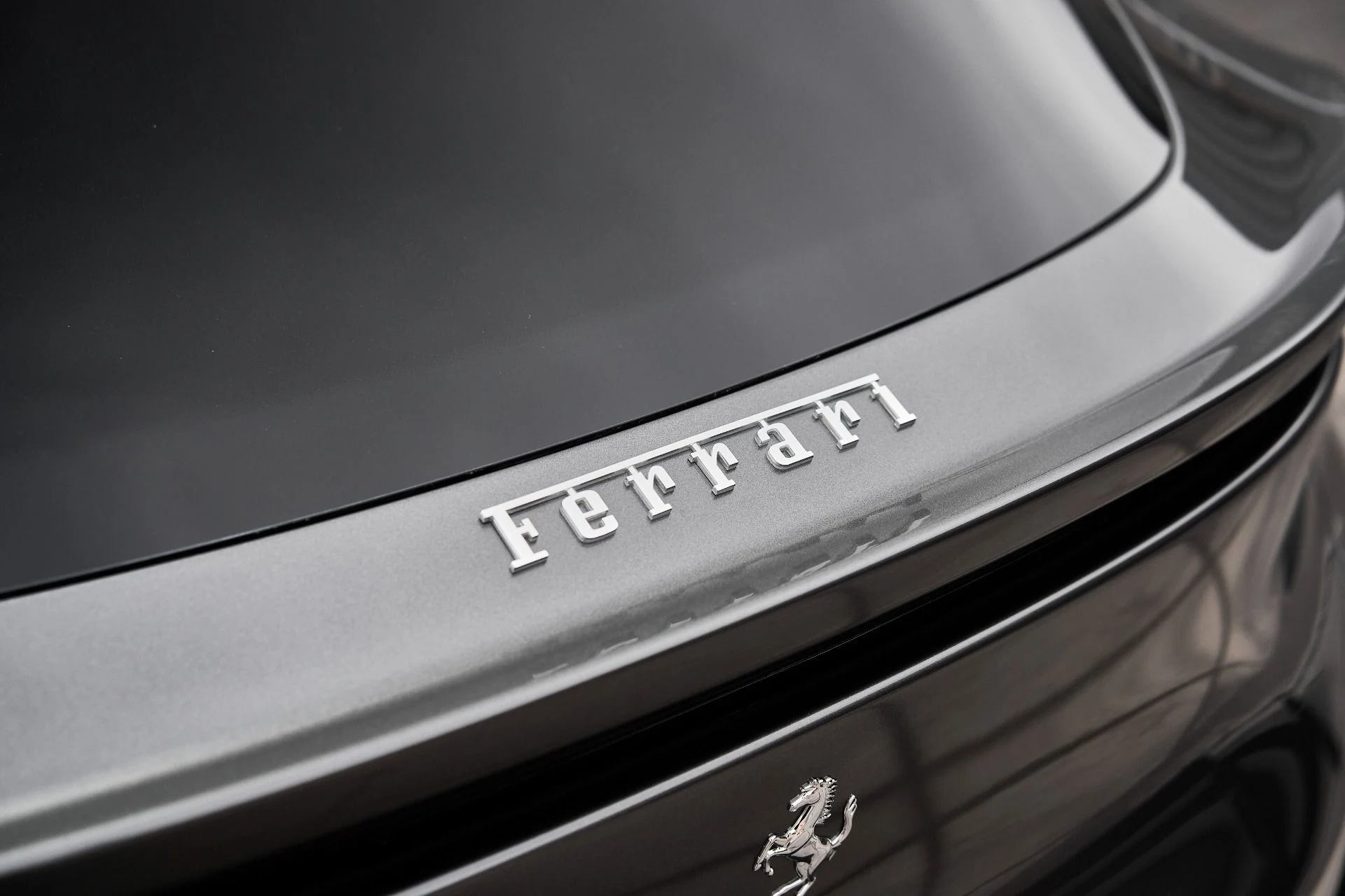 mph012_3608745204_Used_2025_Ferrari_Purosangue_1762993306_91f474b817