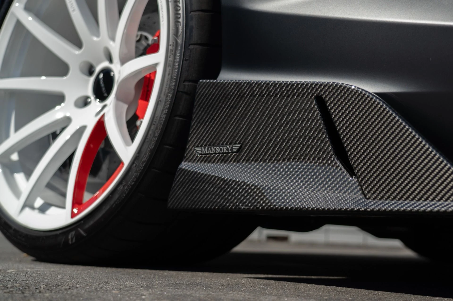 mph012_3619317185_Used_2024_Lamborghini_Revuelto_Mansory_1757354394_78797a99b9