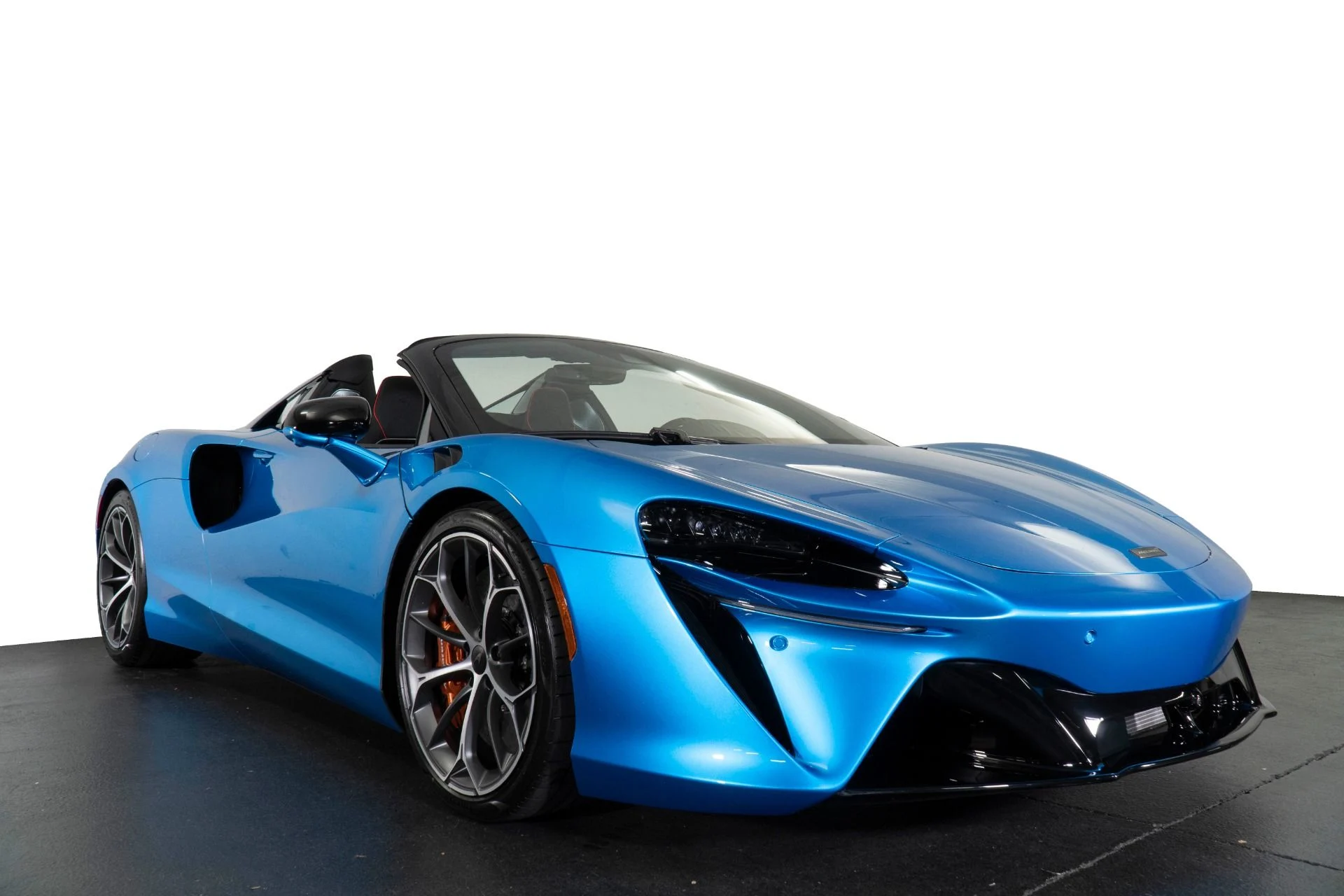 mph012_362028291_New_2026_Mc_Laren_Artura_1777652609_a00bd6fbad