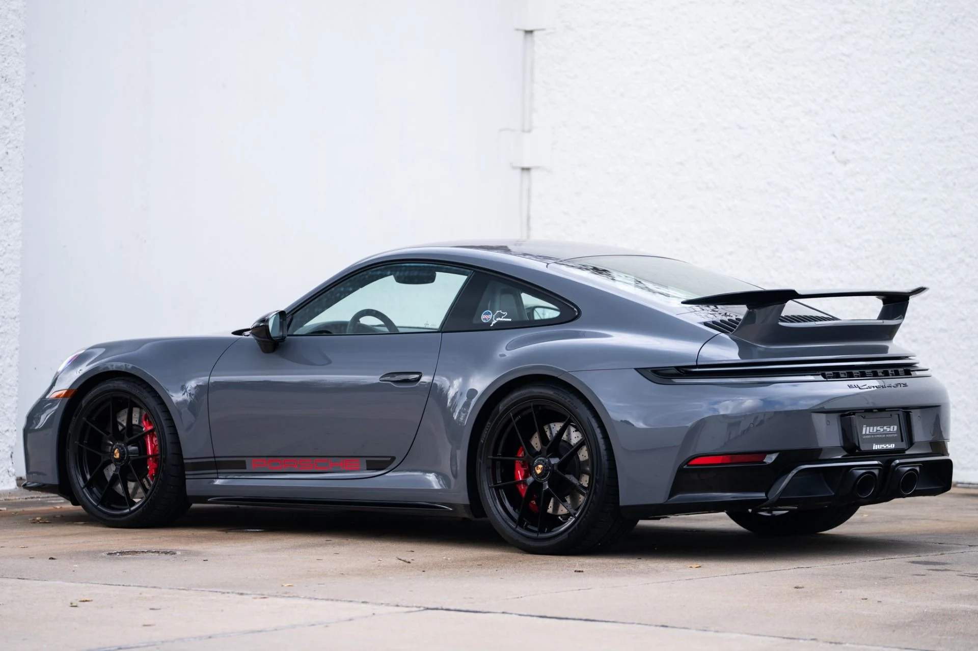 mph012_3621937990_Used_2025_Porsche_911_Carrera_4_GTS_1766512574_a375d7c53e